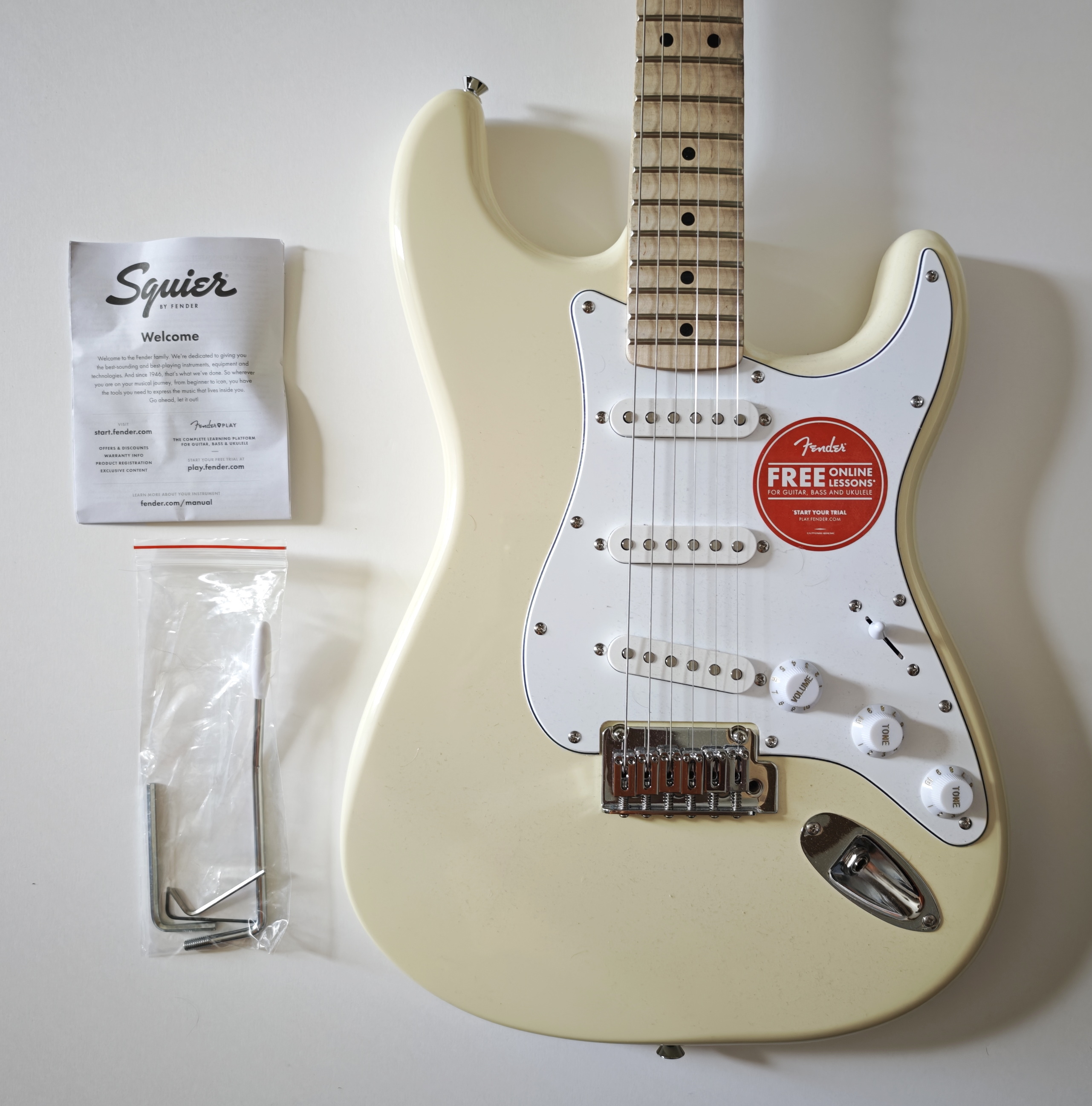 Squier Affinity Stratocaster (2021) (42299)