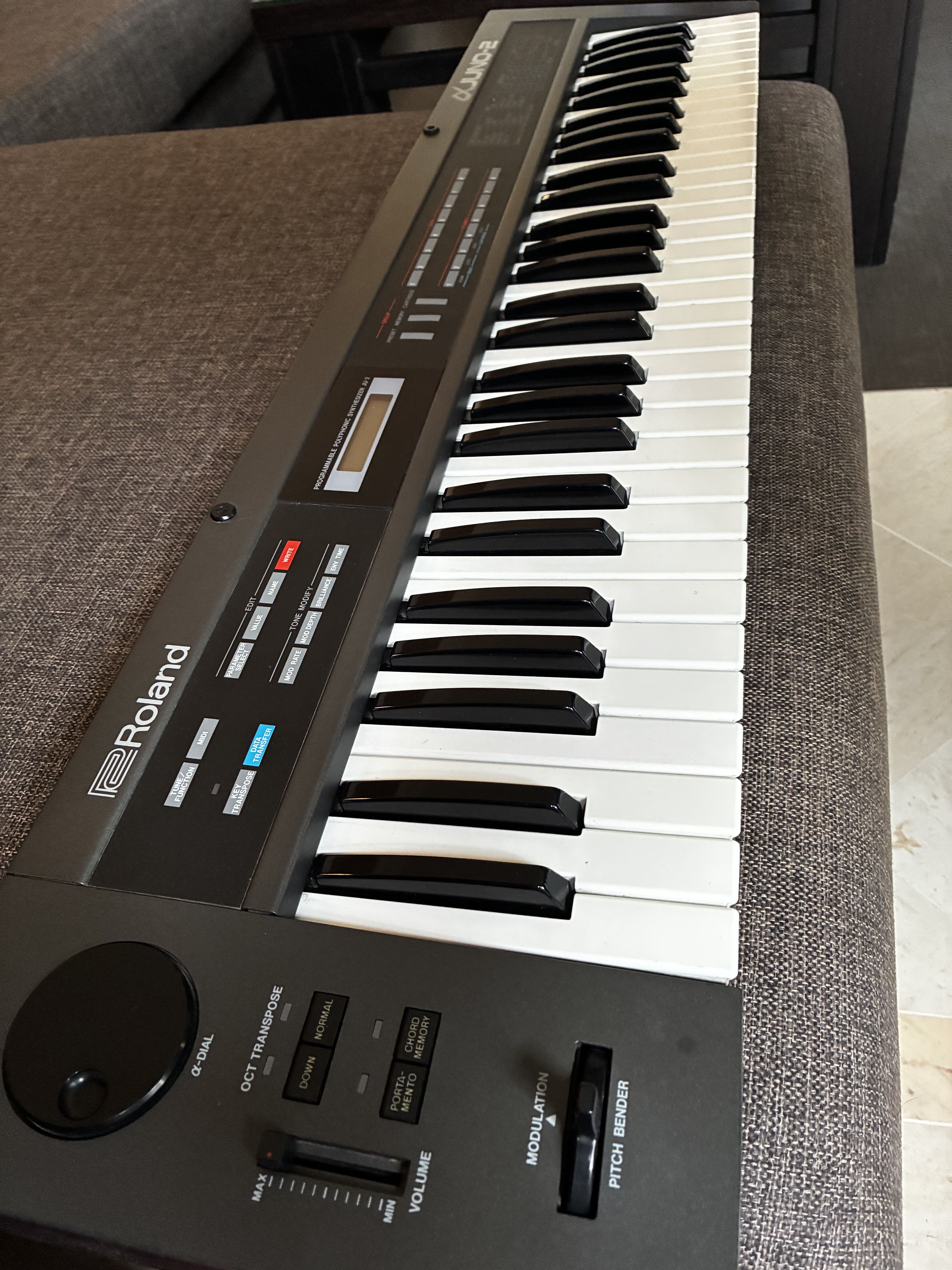 Roland JUNO-2 (73966)