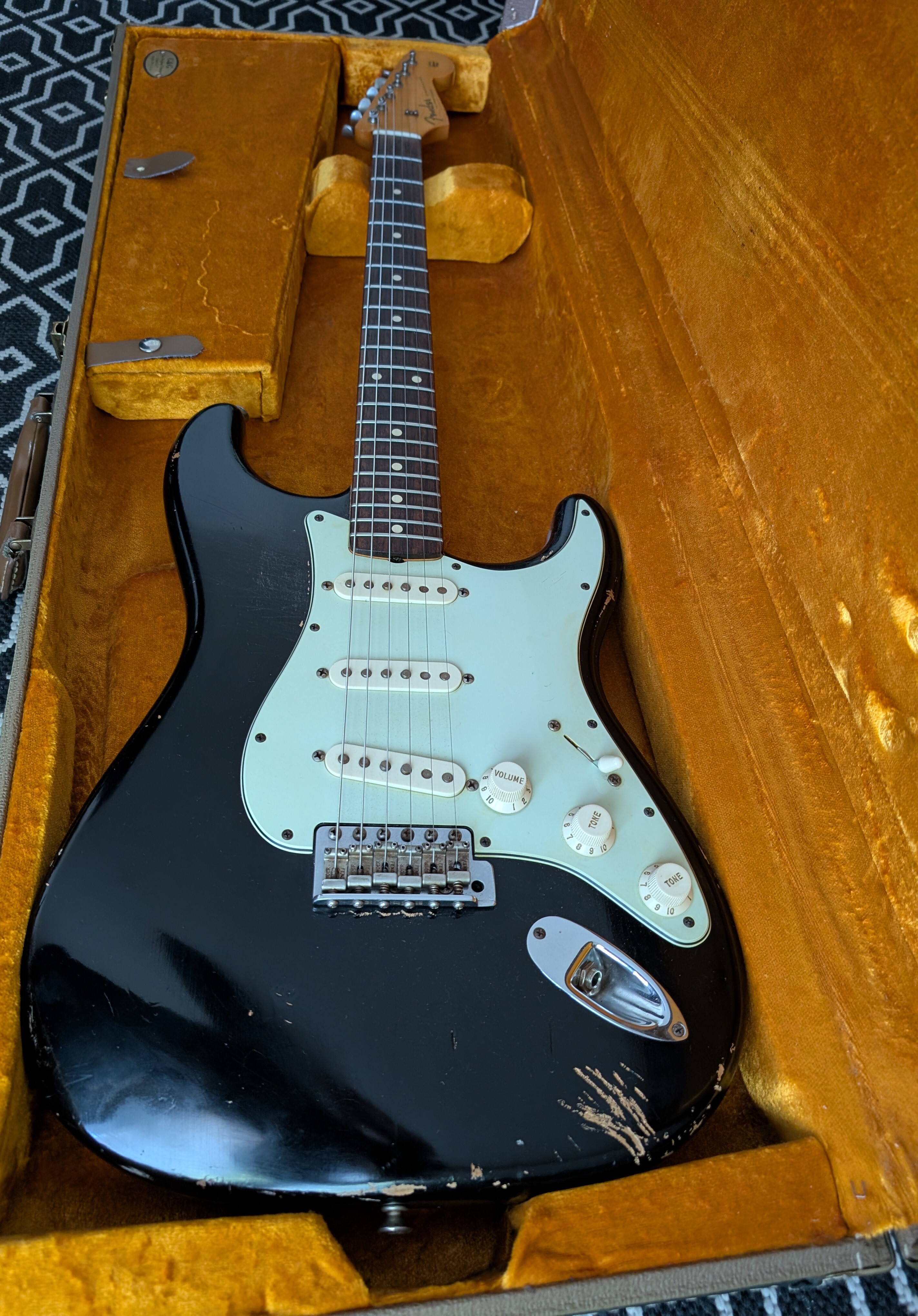 Fender Custom Shop 1960 Stratocaster Relic Black (2012) + COA / Étui d'origine
