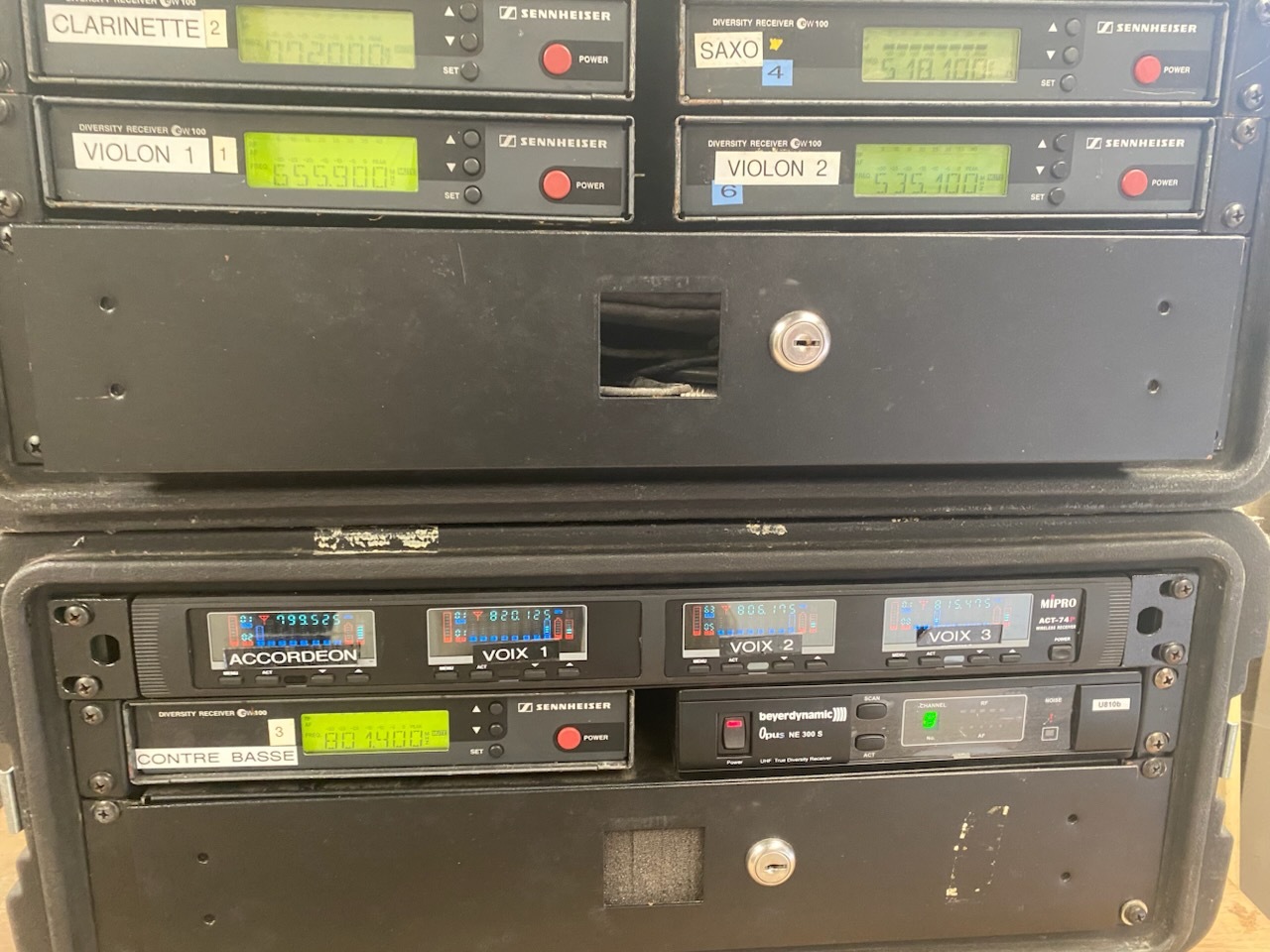 2 valises racks complètes