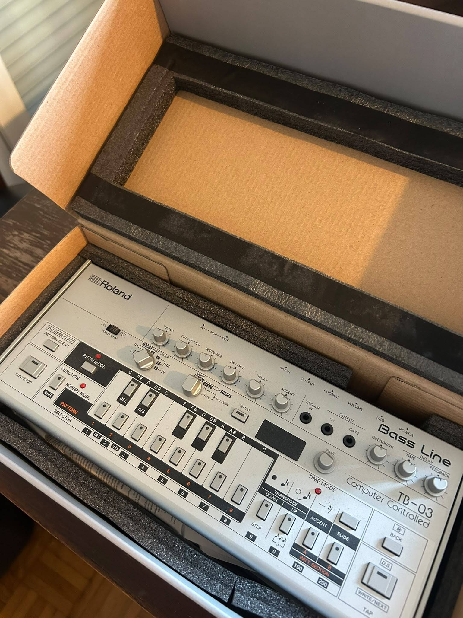 Roland TB-03 (75193)