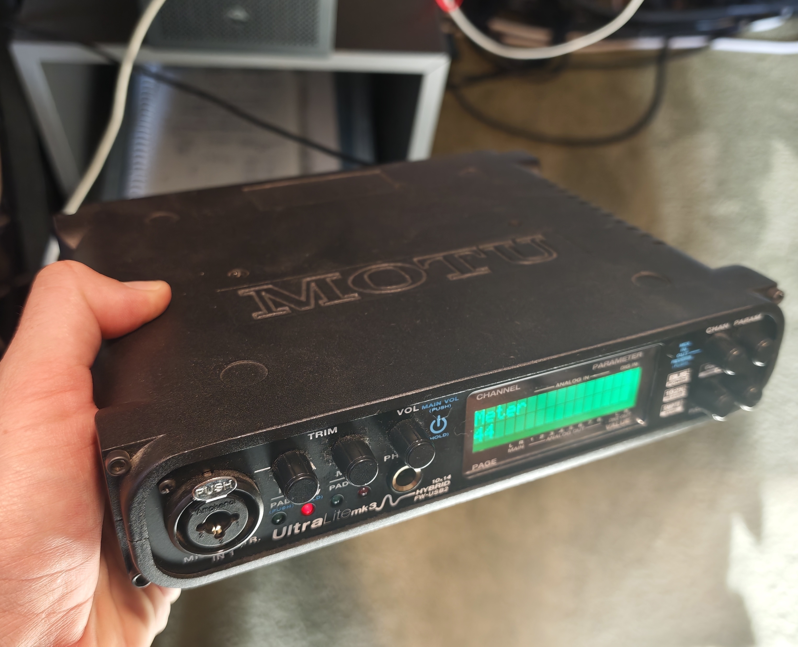 Vends carte son MOTU Ultralite Hybrid MK3