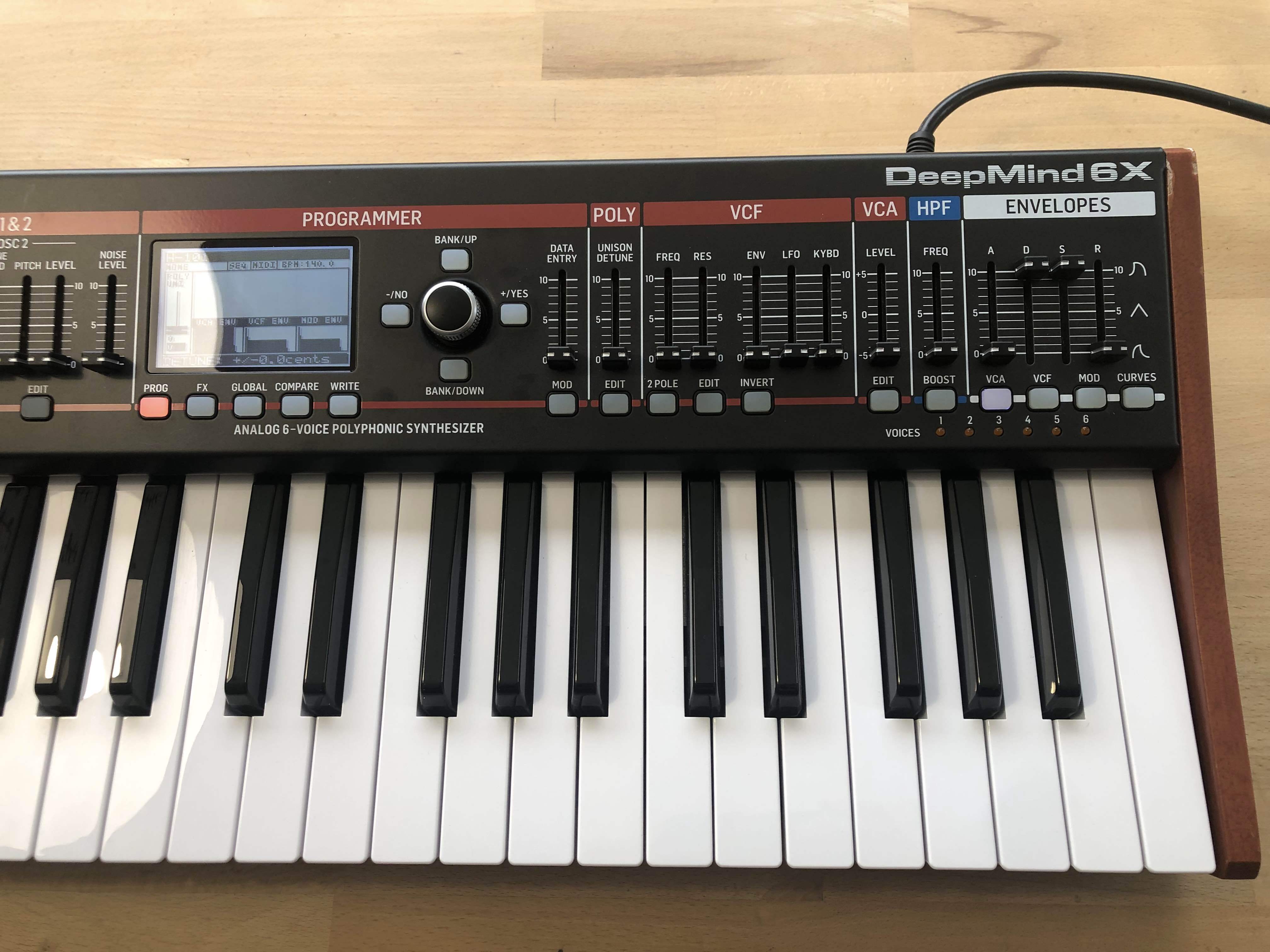 Behringer Deepmind 6X (87590)