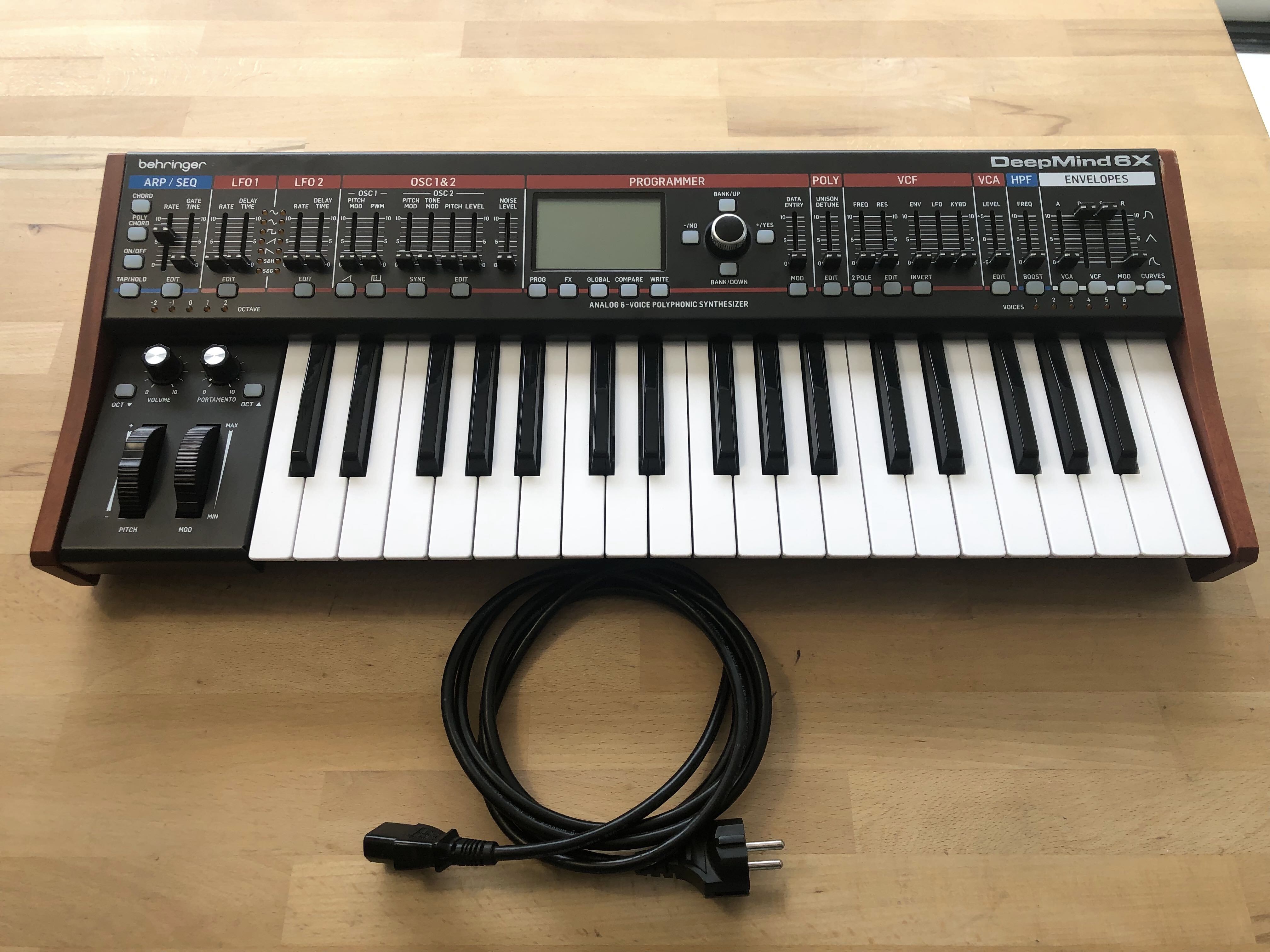 Behringer Deepmind 6X (13007)