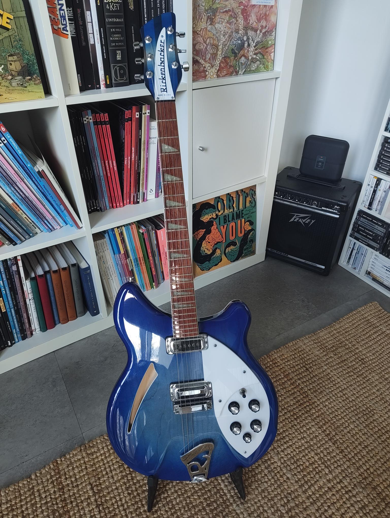 Rickenbacker 360 Limited Color of the Year Blueburst (2005)