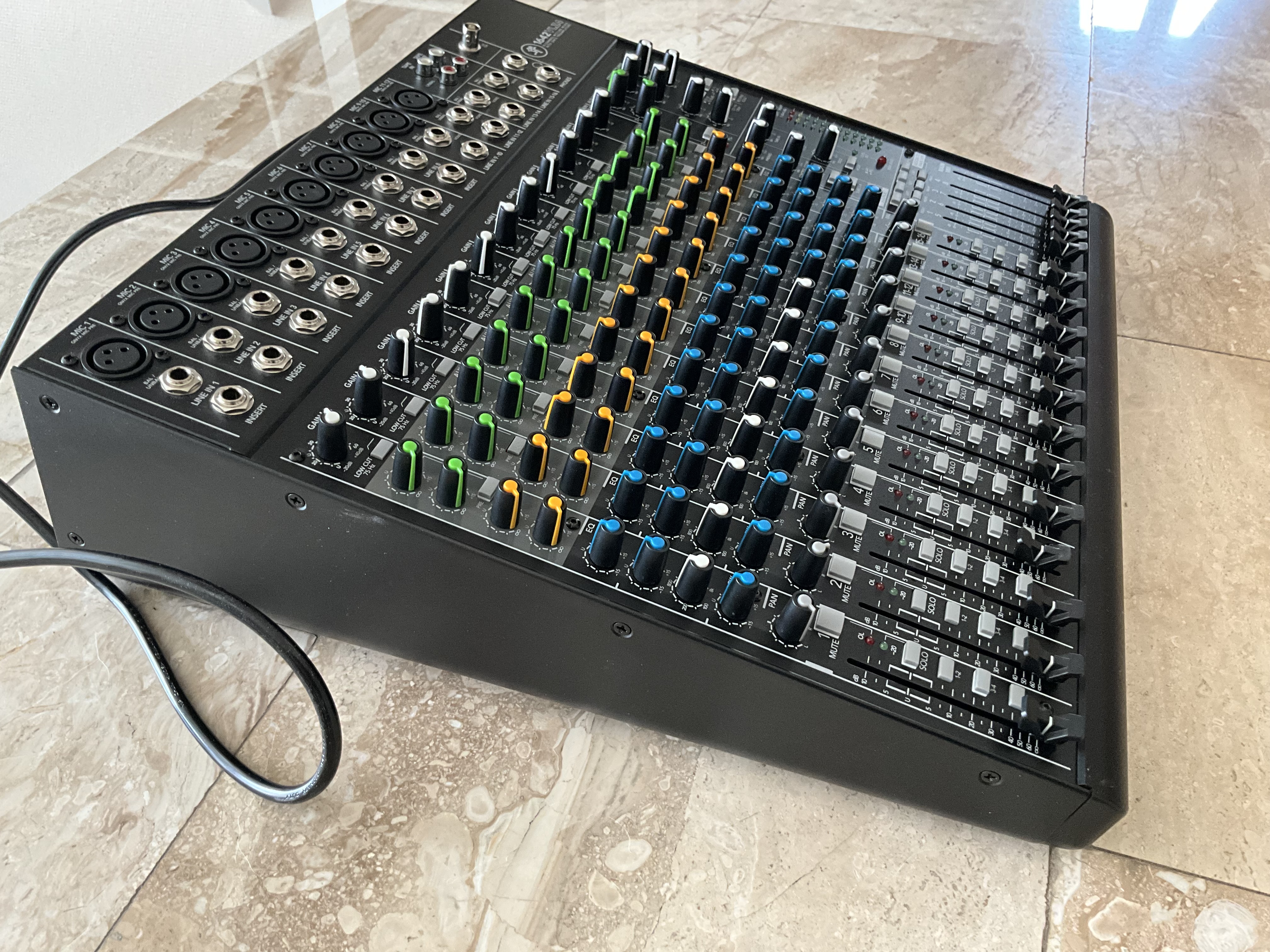 Mackie 1202VLZ4 (14309)