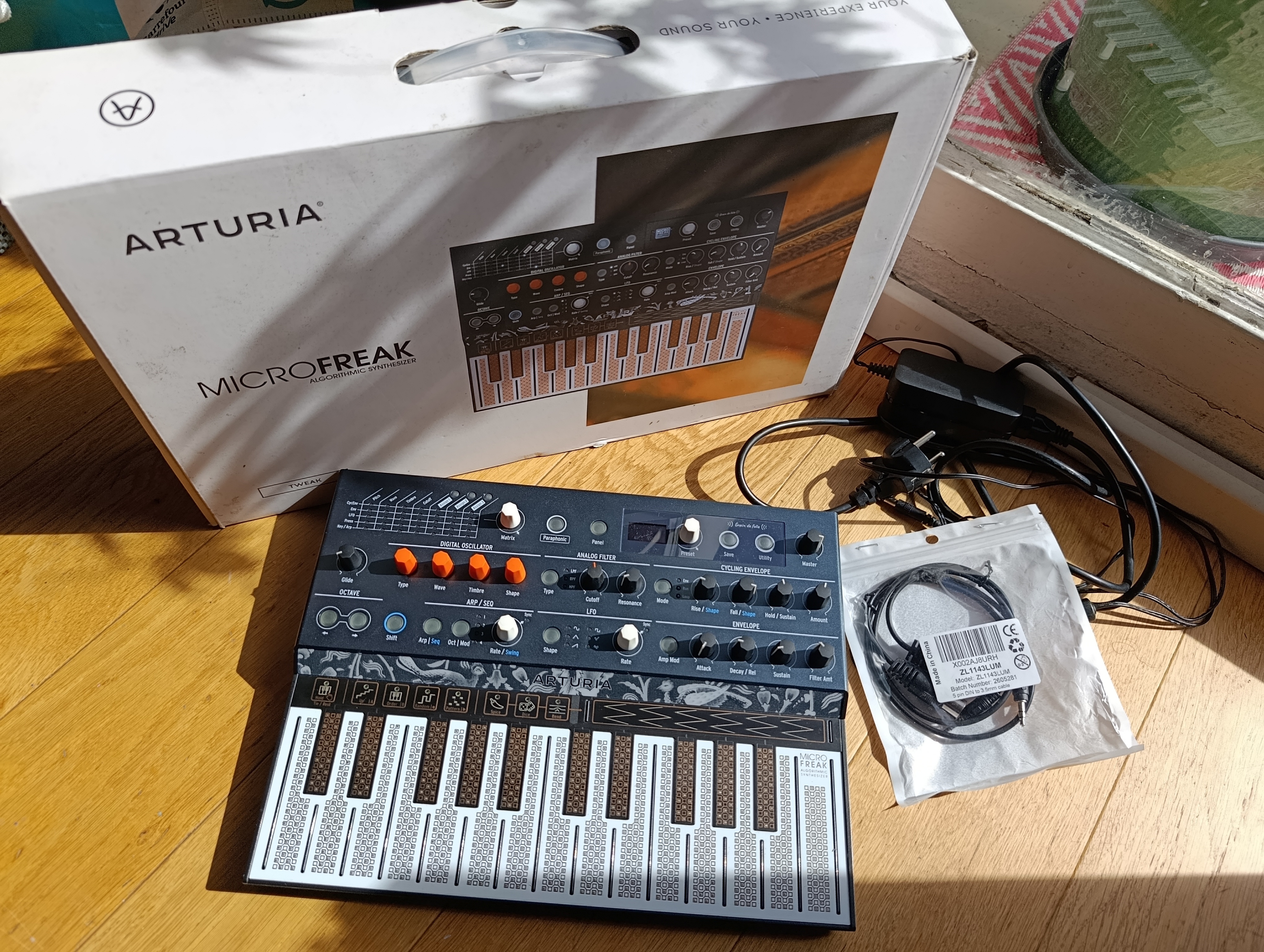 vends ARTURIA Microfreak