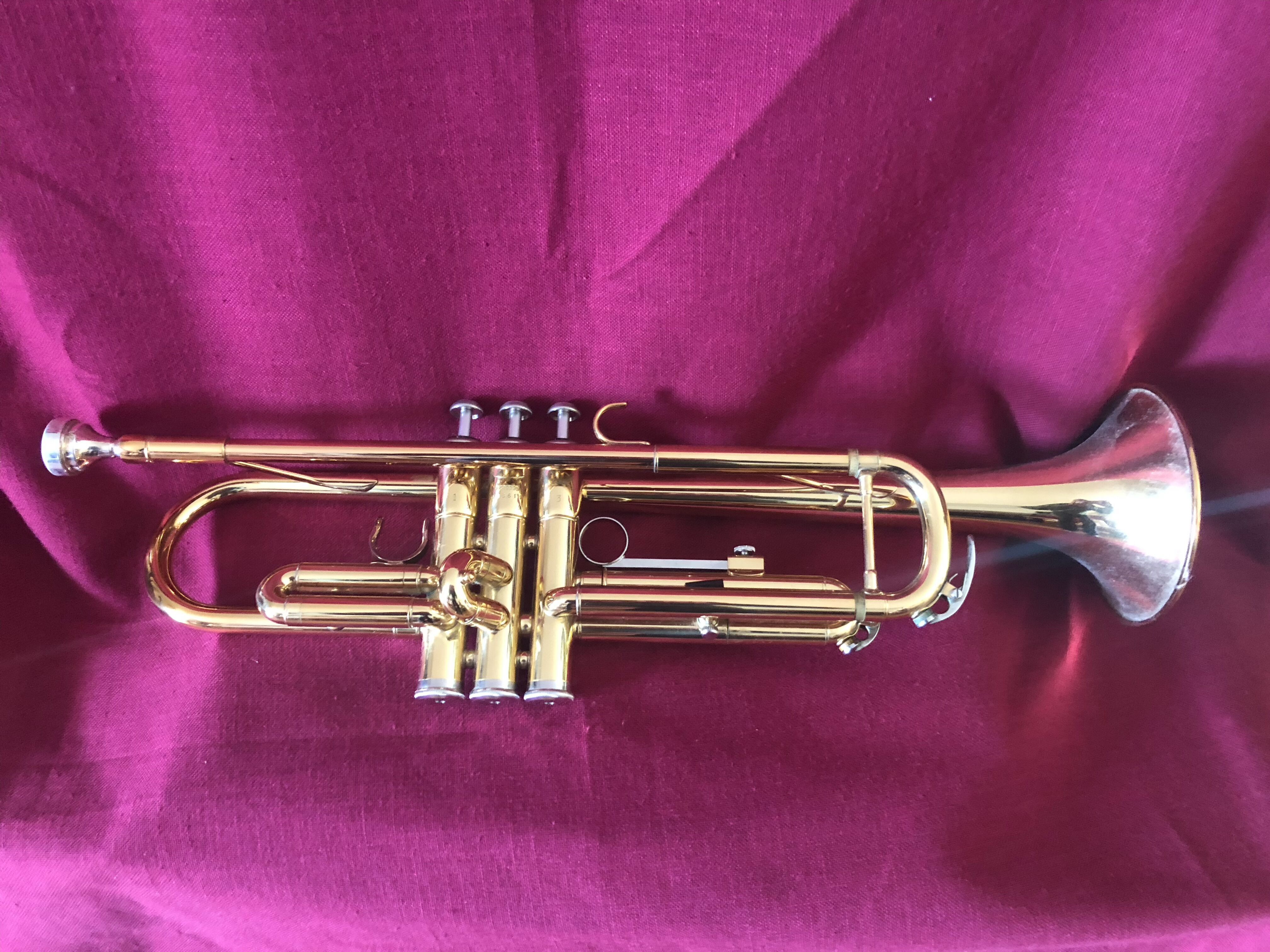 Yamaha Trompette Bb YTR-2335