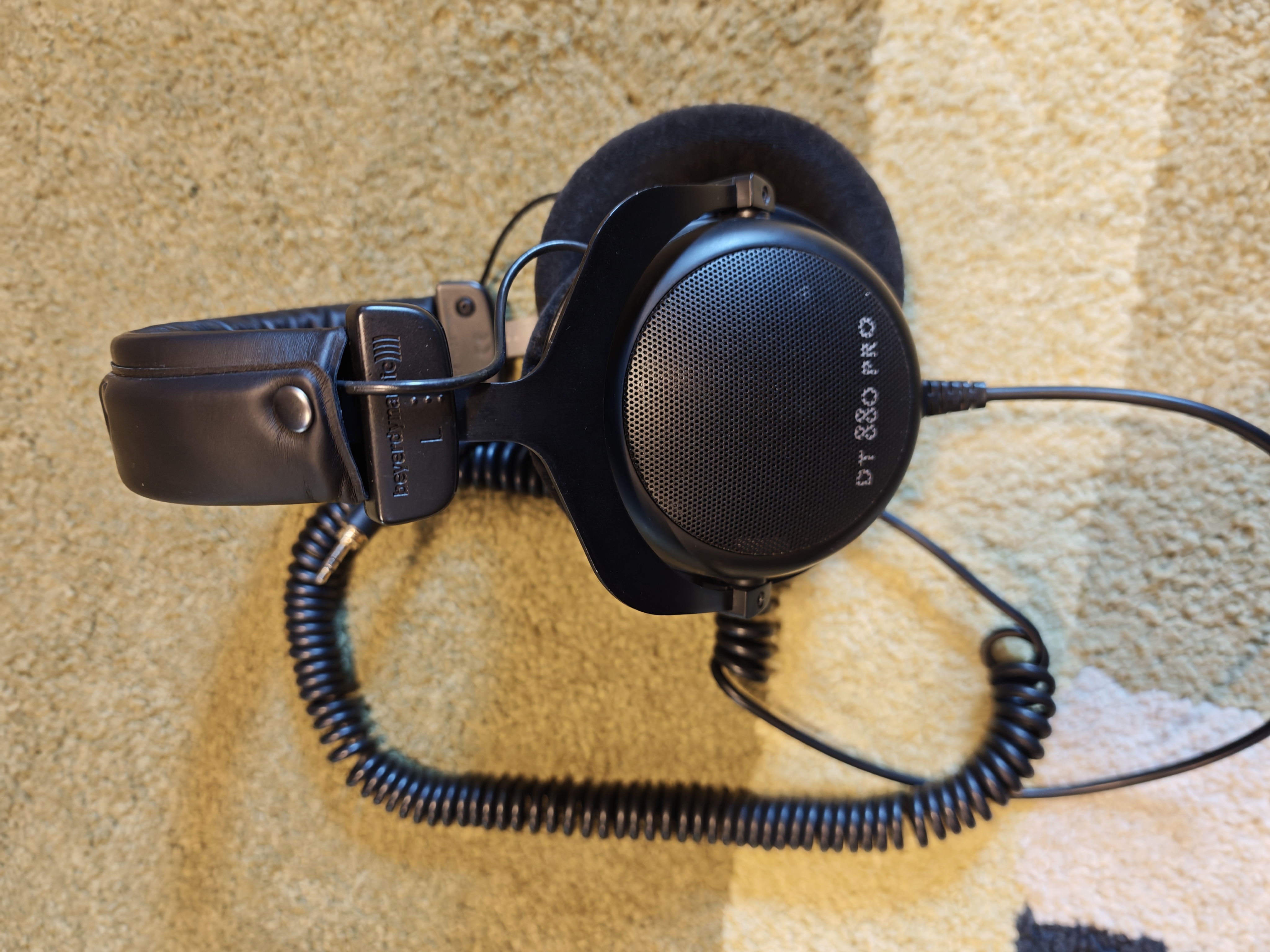 Beyerdynamic DT-880 Pro Black Edition (49745)