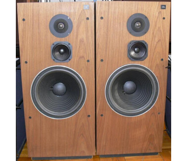 JBL L100T