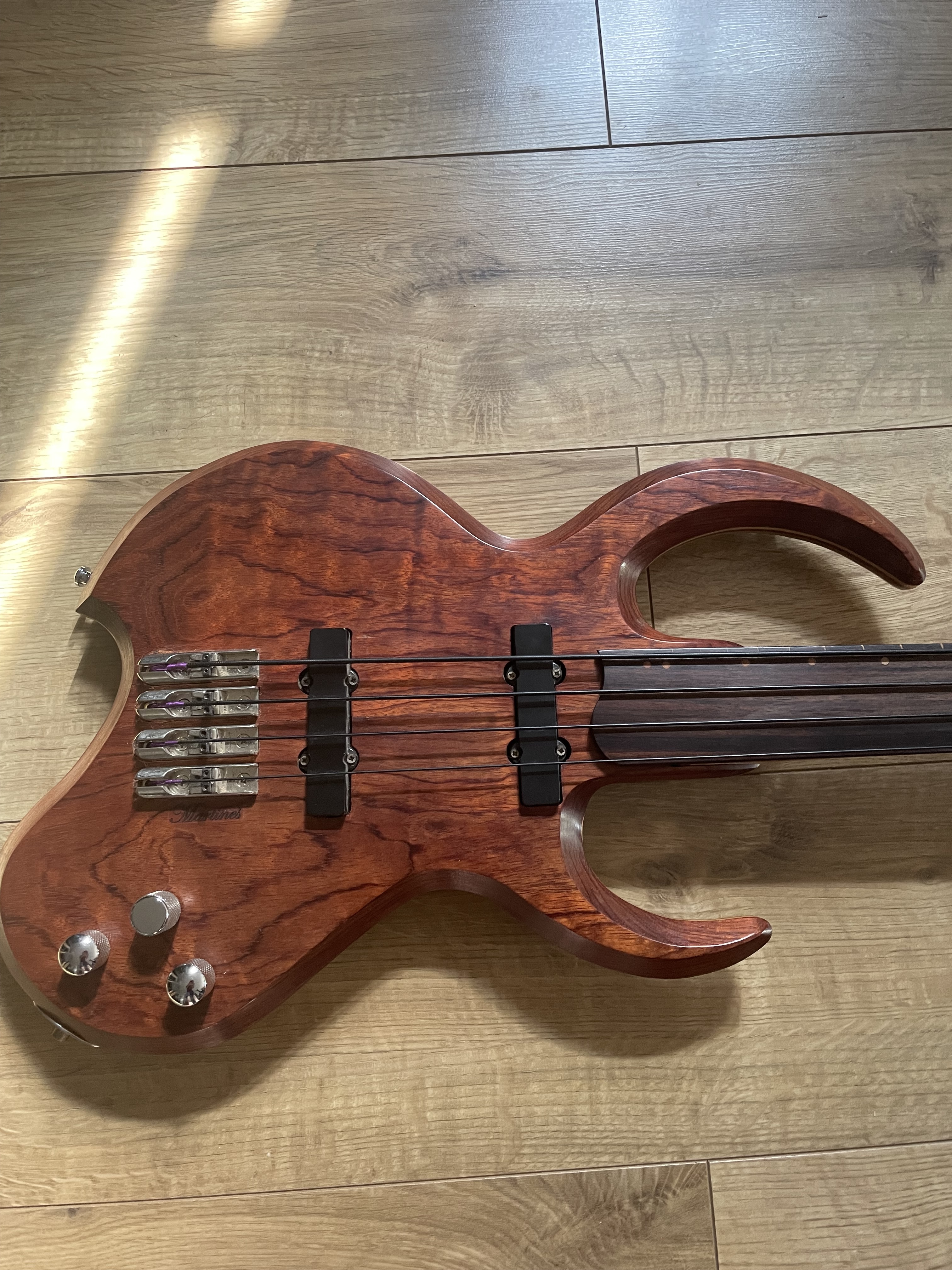 Pierre Martines Jazz Basse  (75490)