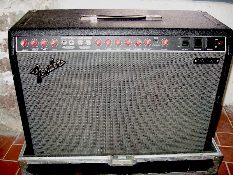 Fender The Twin (Redknobs) avec flight sur roulettes à vendre