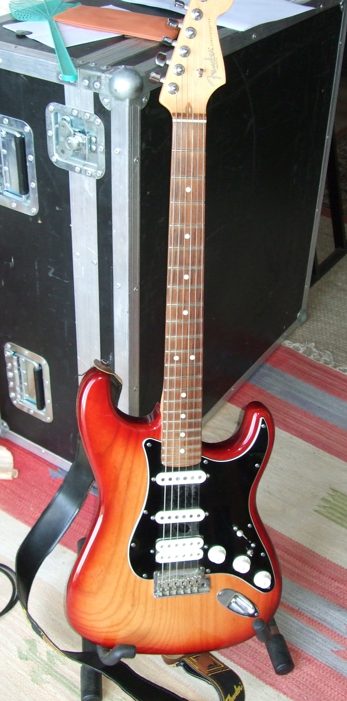 Fender American Standard Stratocaster HSS (2012)