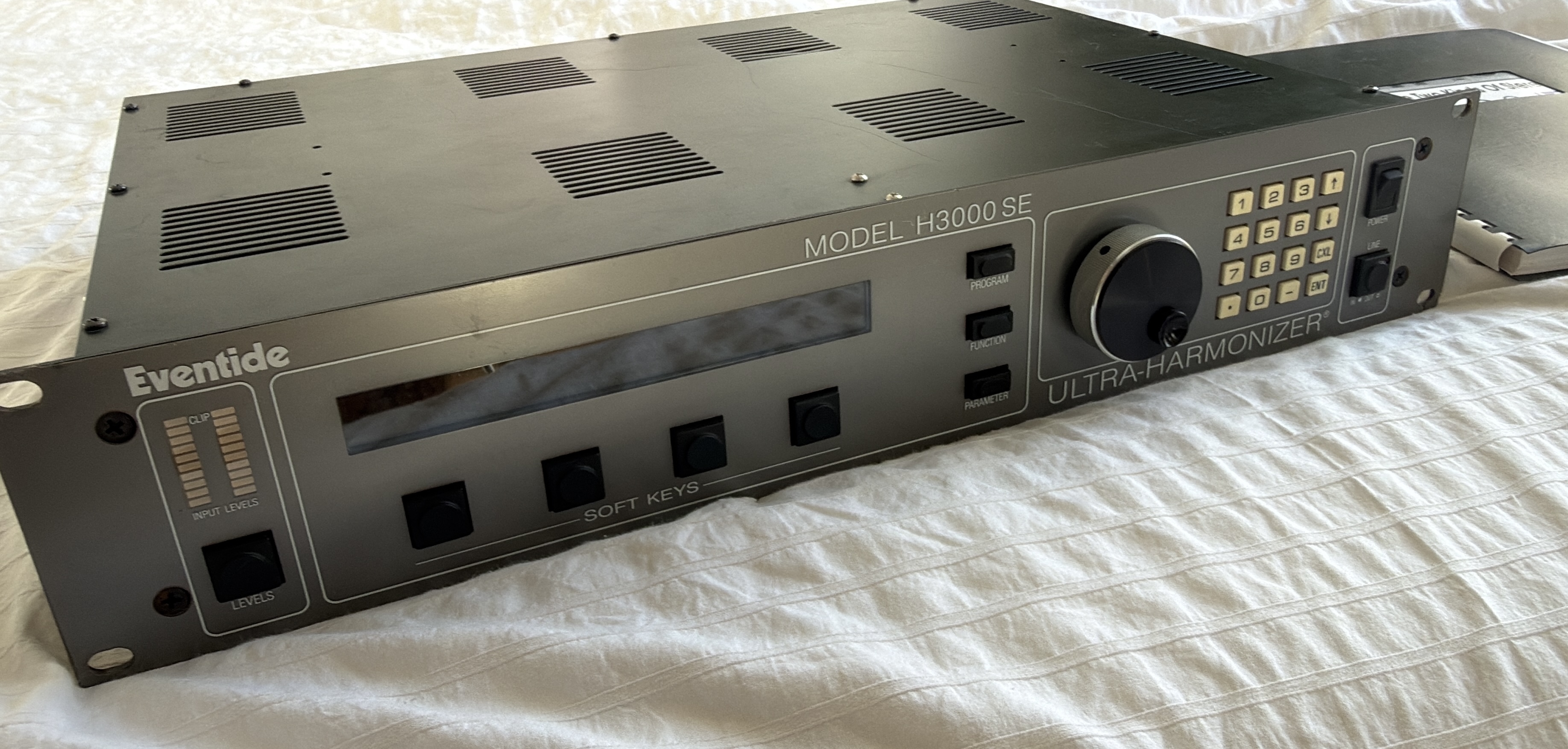 H3000 SE Ultra Harmonizer dans un état exceptionnel