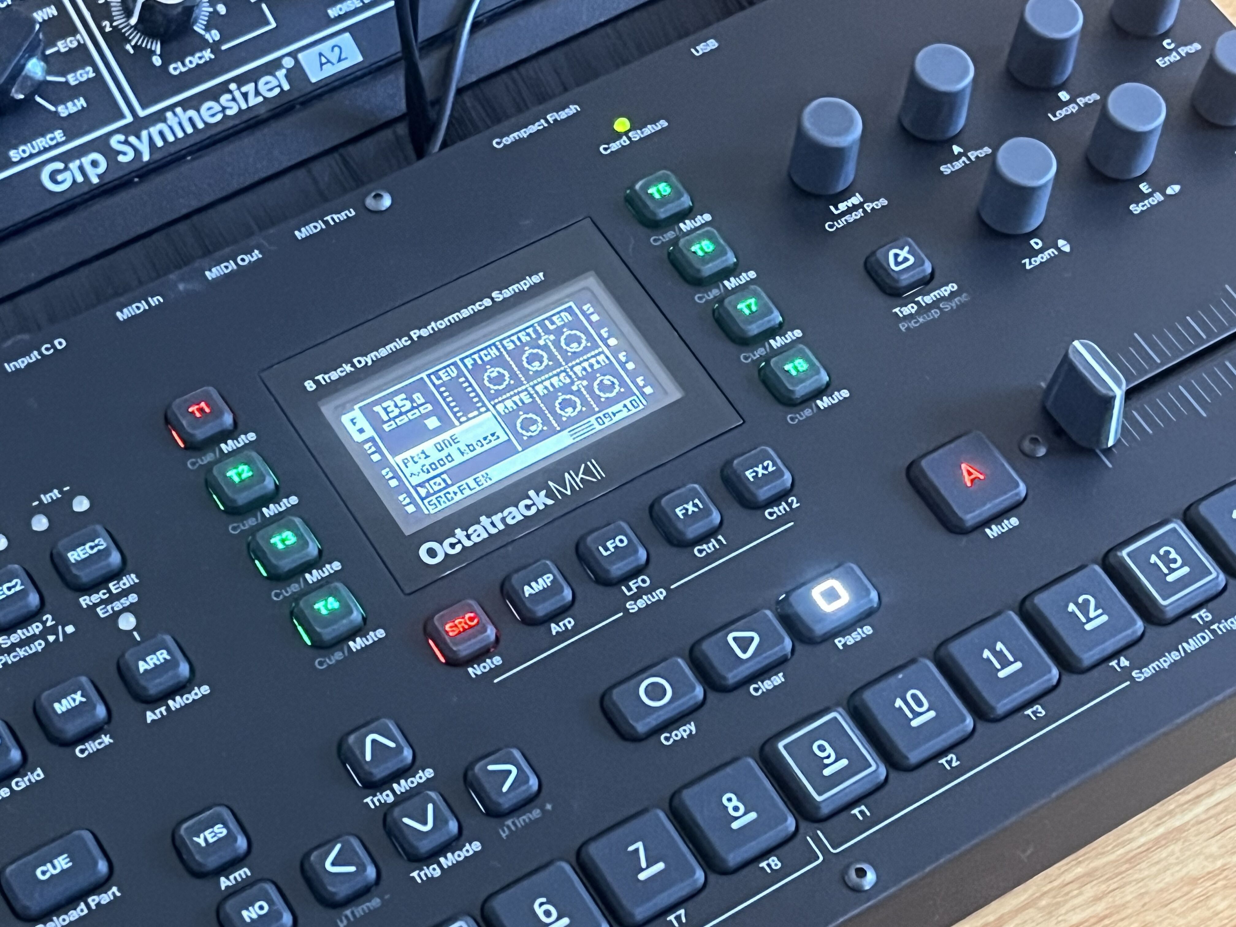 Octatrack mkII Black + Decksaver
