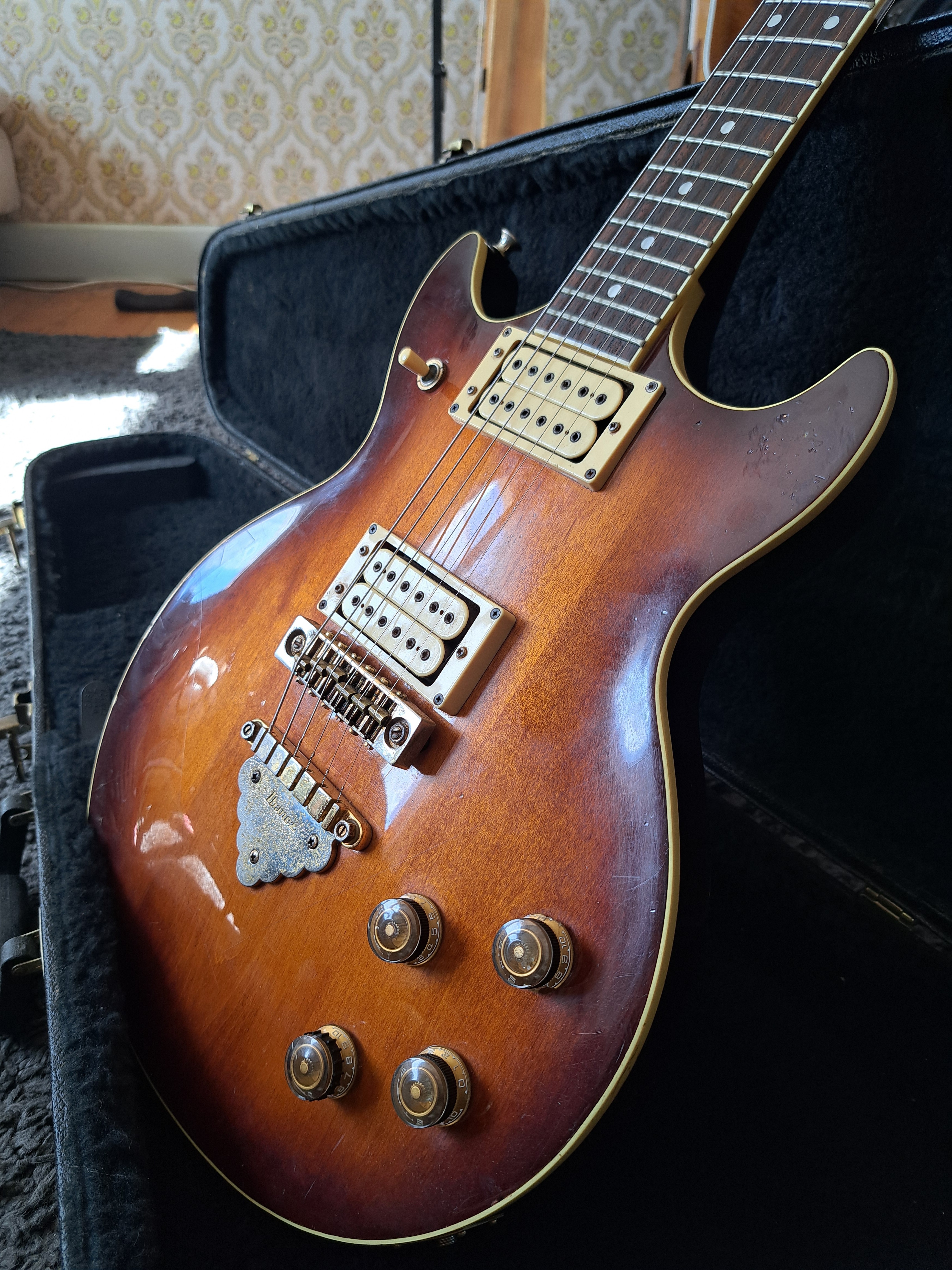 Ibanez AR100 (91535)