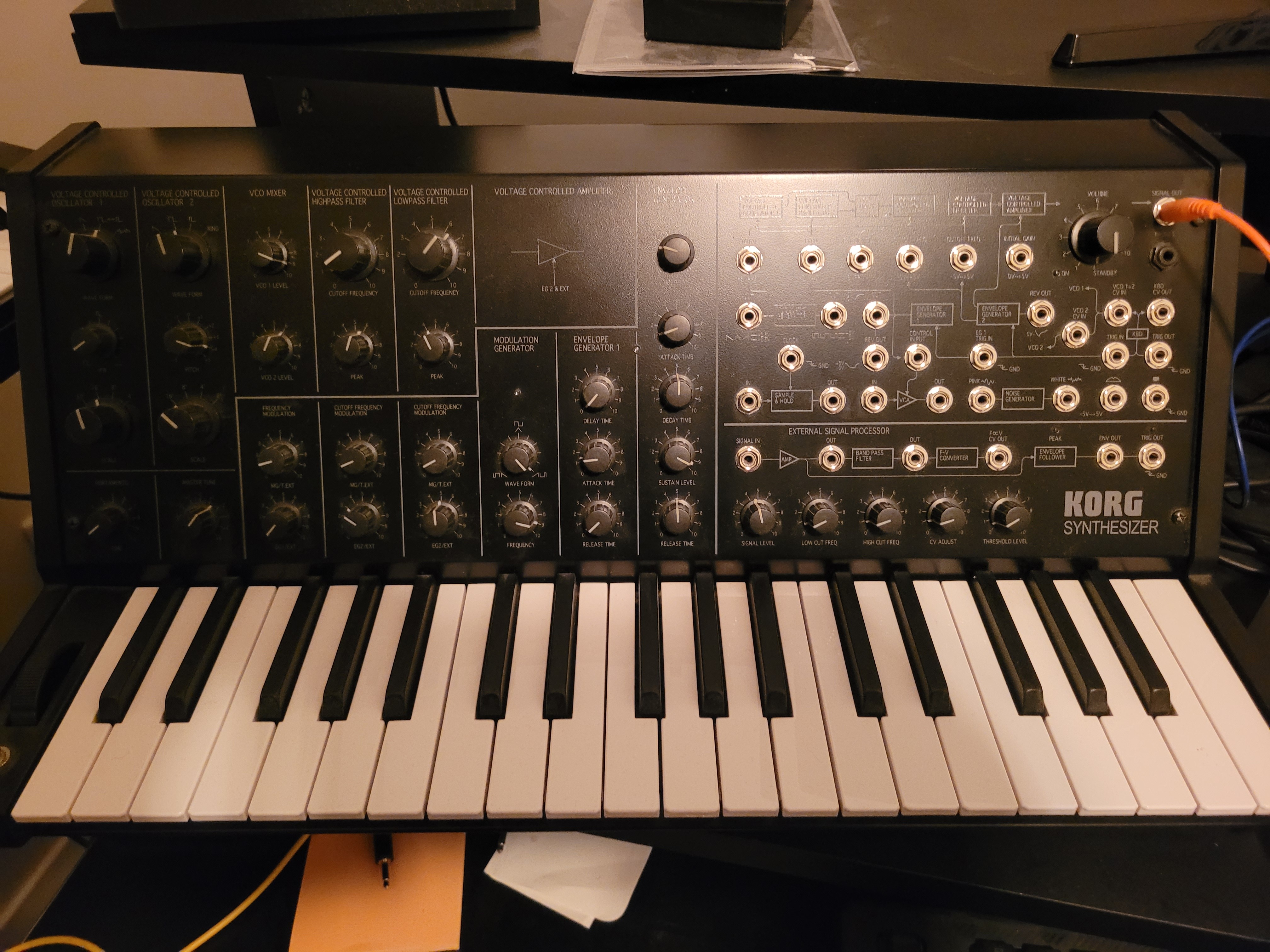 Vends MS20 mini très bon état 