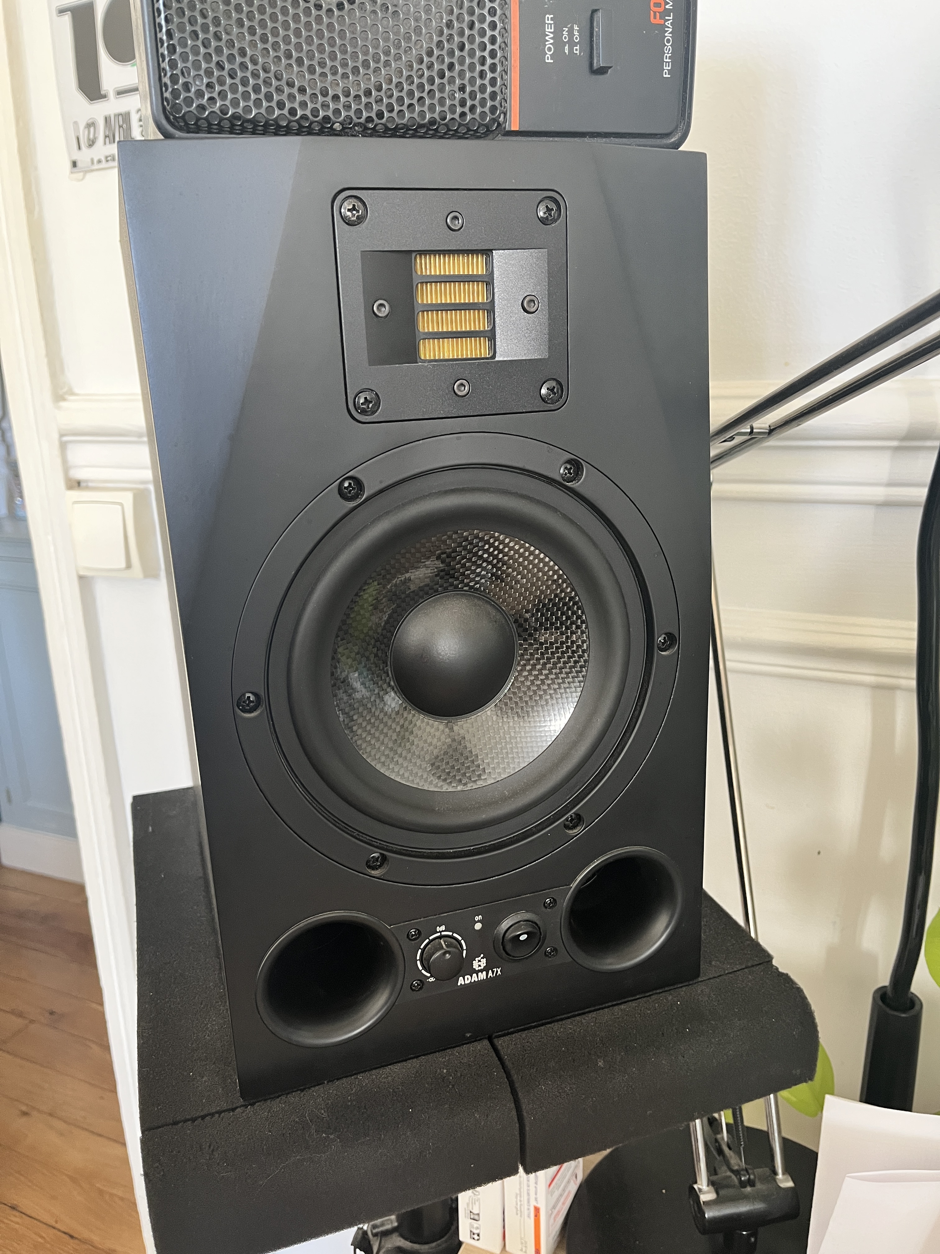 Paire de monitoring Adam A7X + Pieds + Mousses – Super état