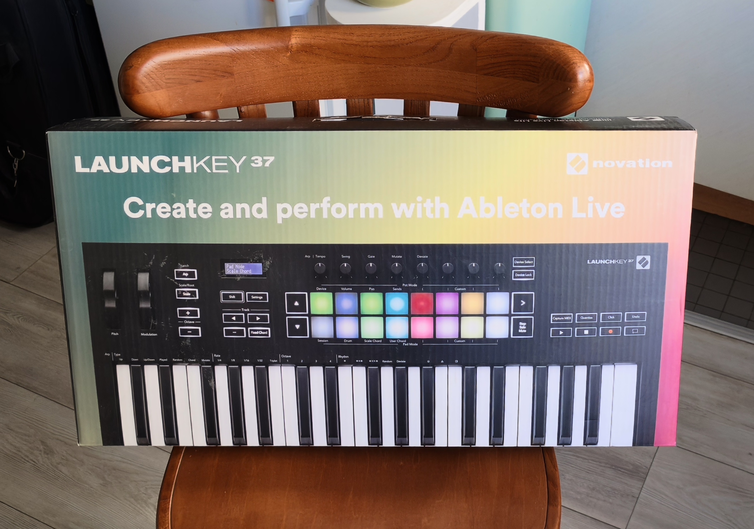 Novation Launchkey 37 MK3 (46523)