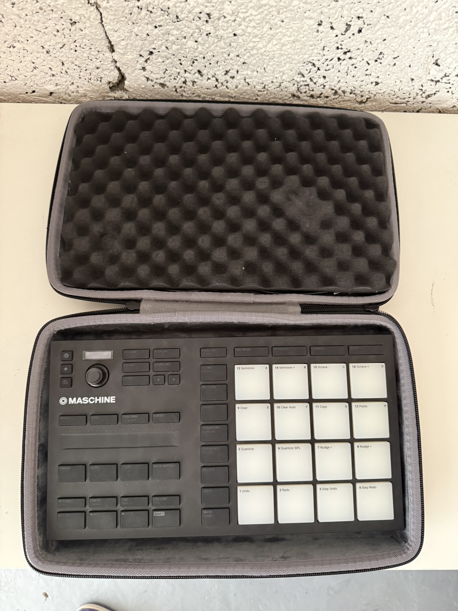 Vends Maschine Mikro MK3 avec Fly