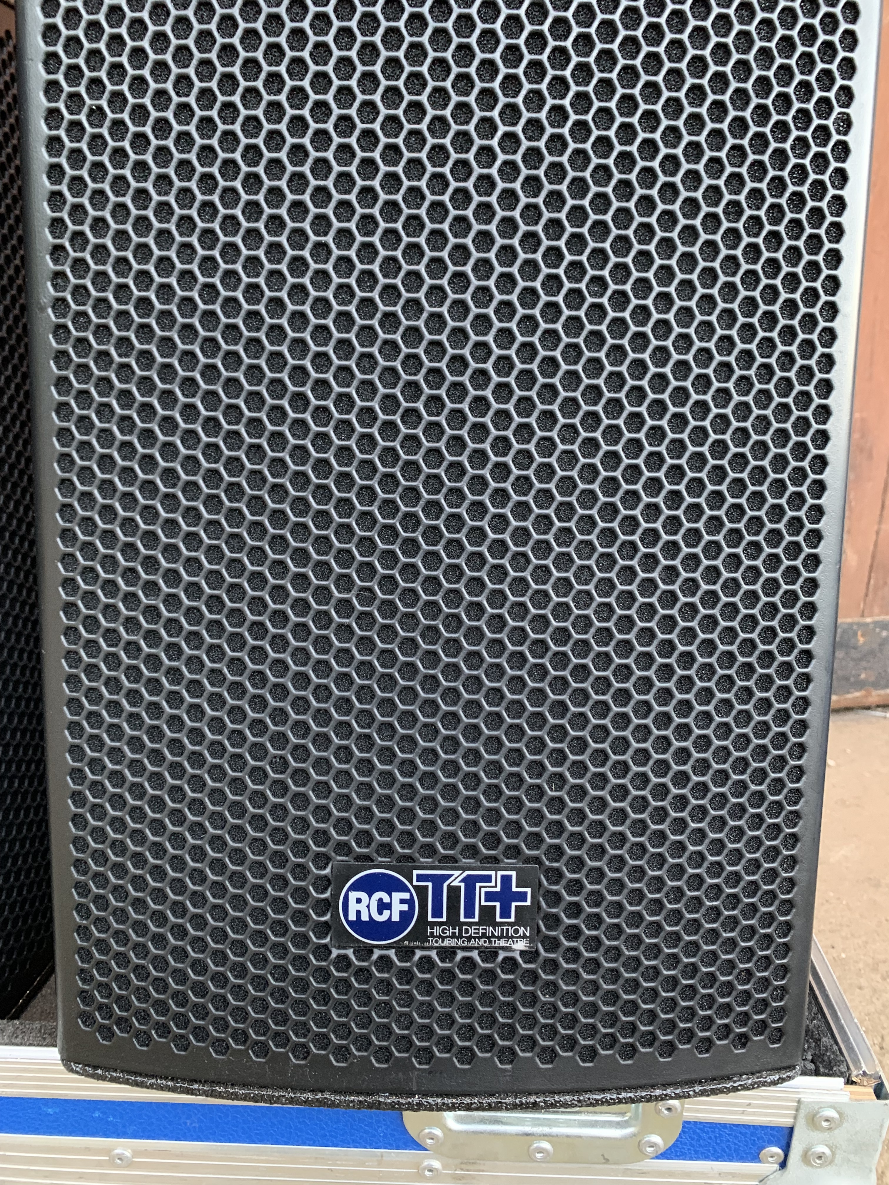 Vends Pair RCF TT08A avec Fly