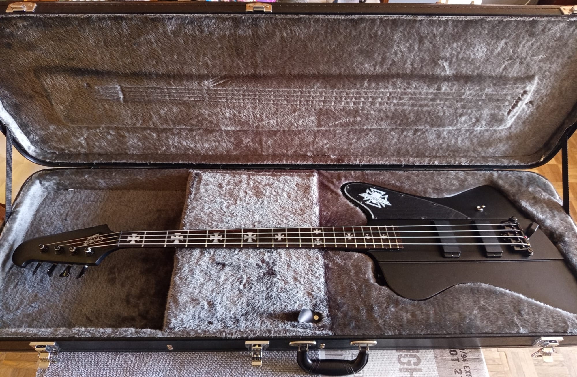 Epiphone Nikki Sixx Blackbird (905)