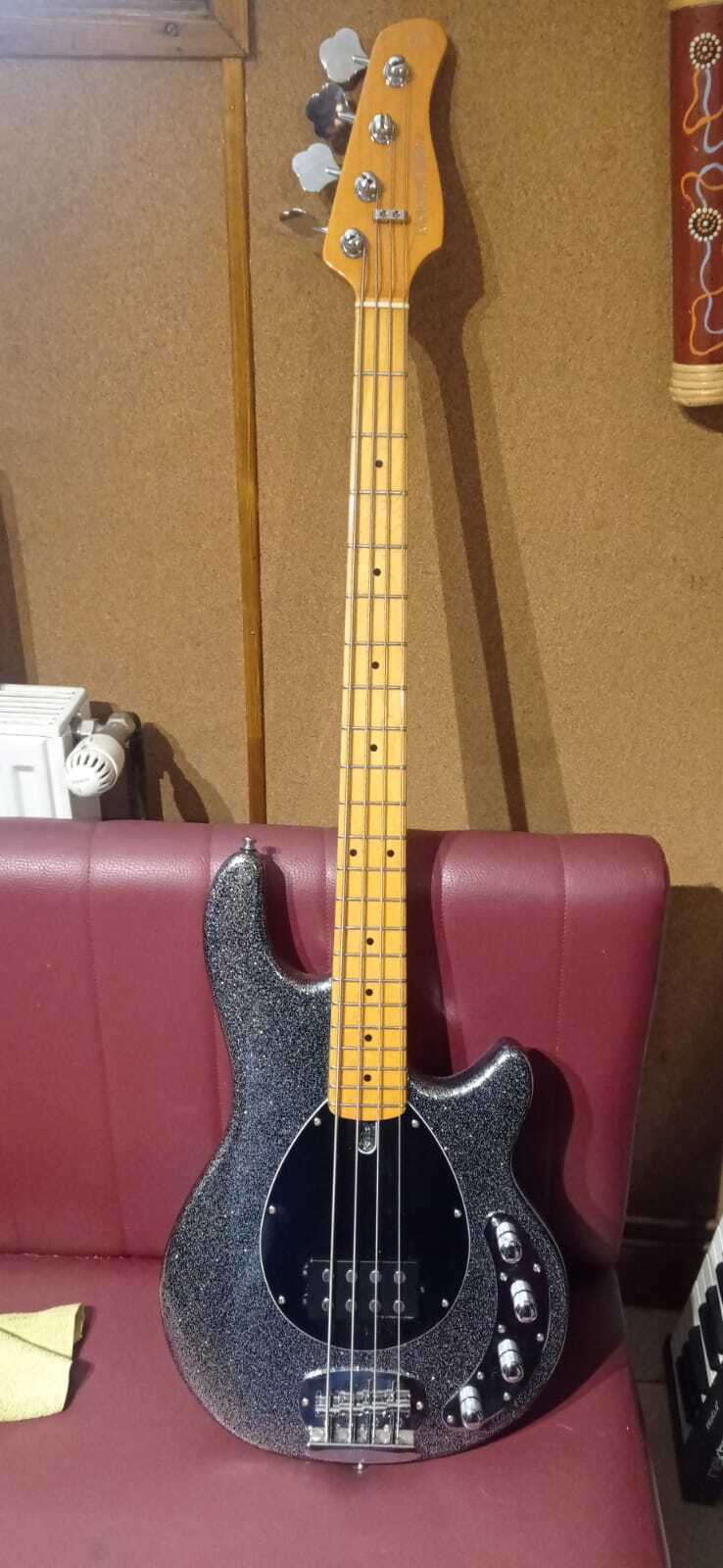 Basse 4c Sire Marcus Miller Z3