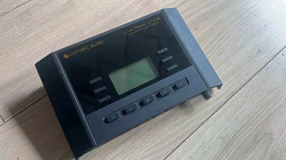 Vends Cymatic Audio LP-16