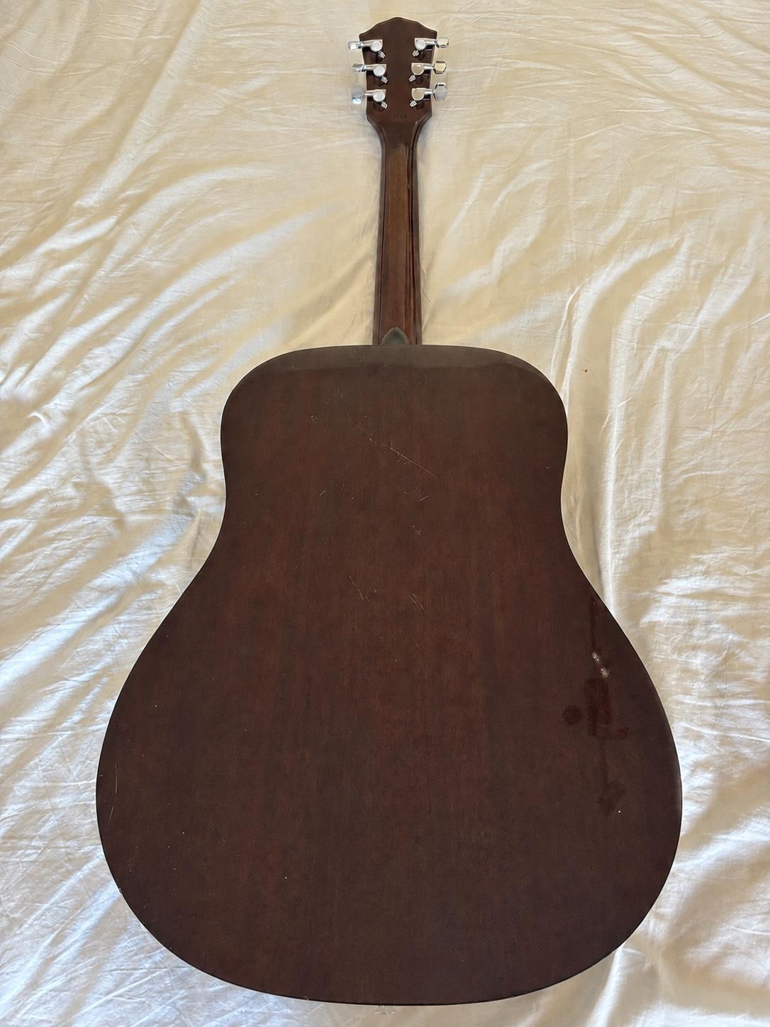 Vends Guitare folk Fender FA-125 Nat