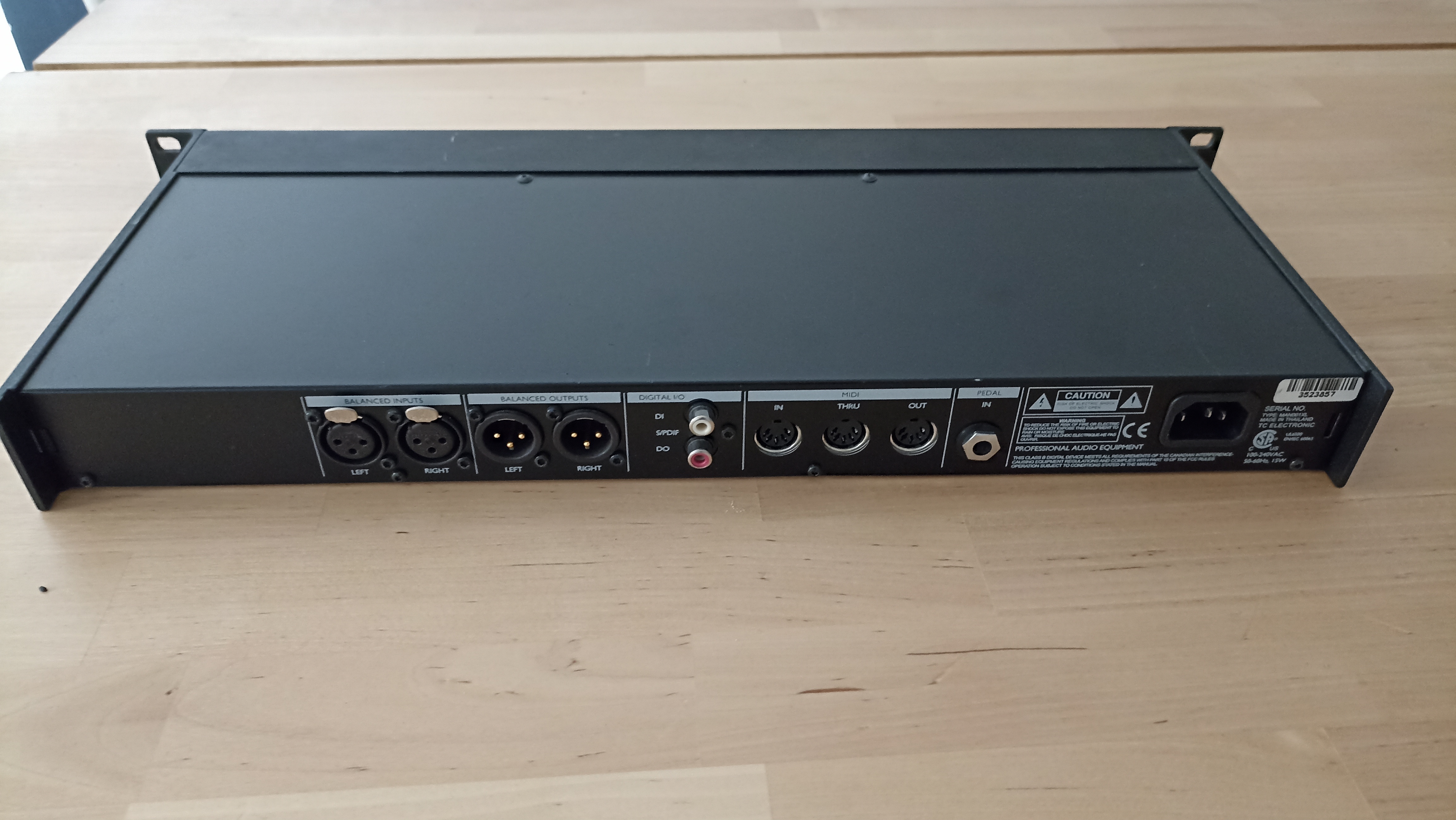 TC Electronic M-One XL (12626)