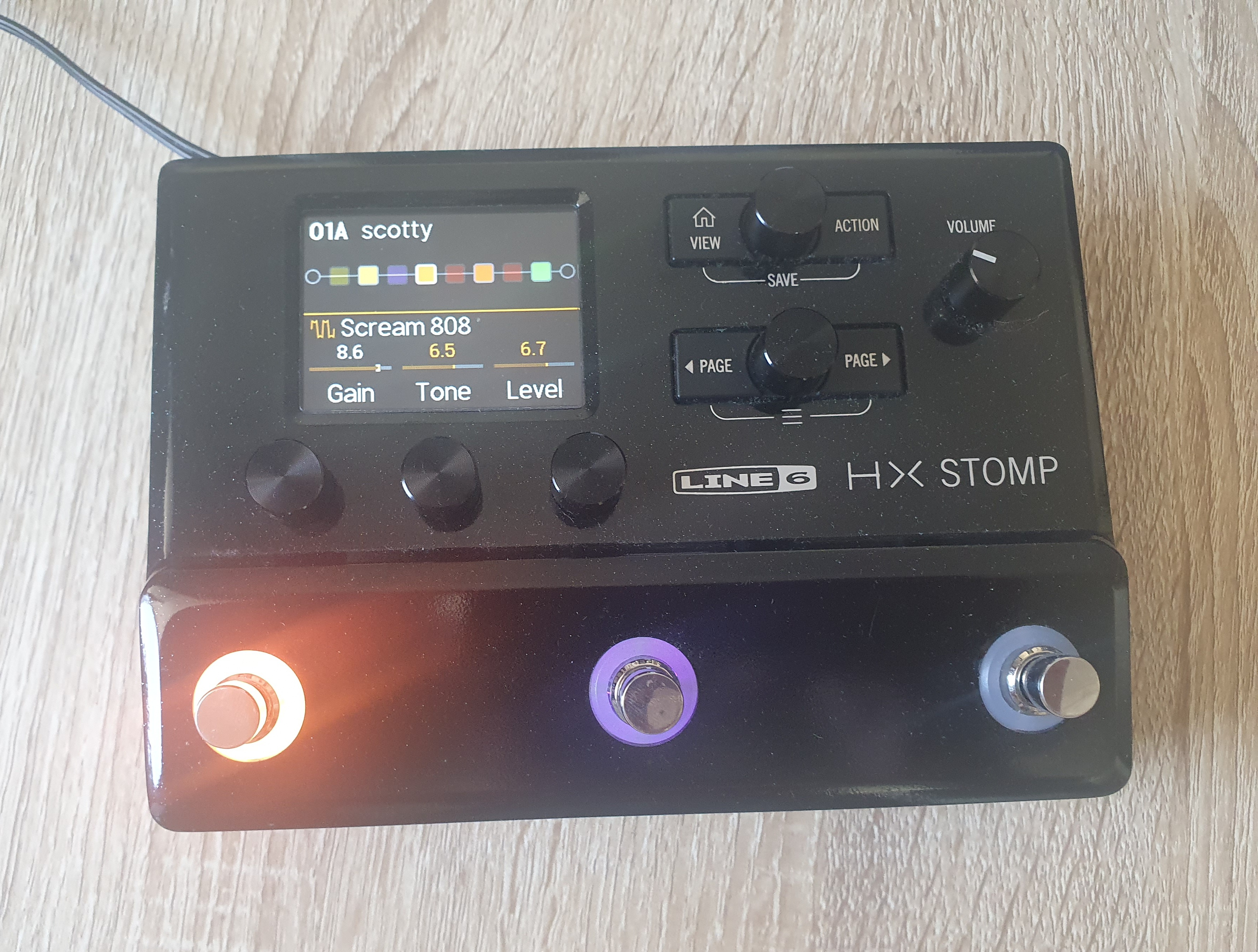 vends Line 6 HX Stomp