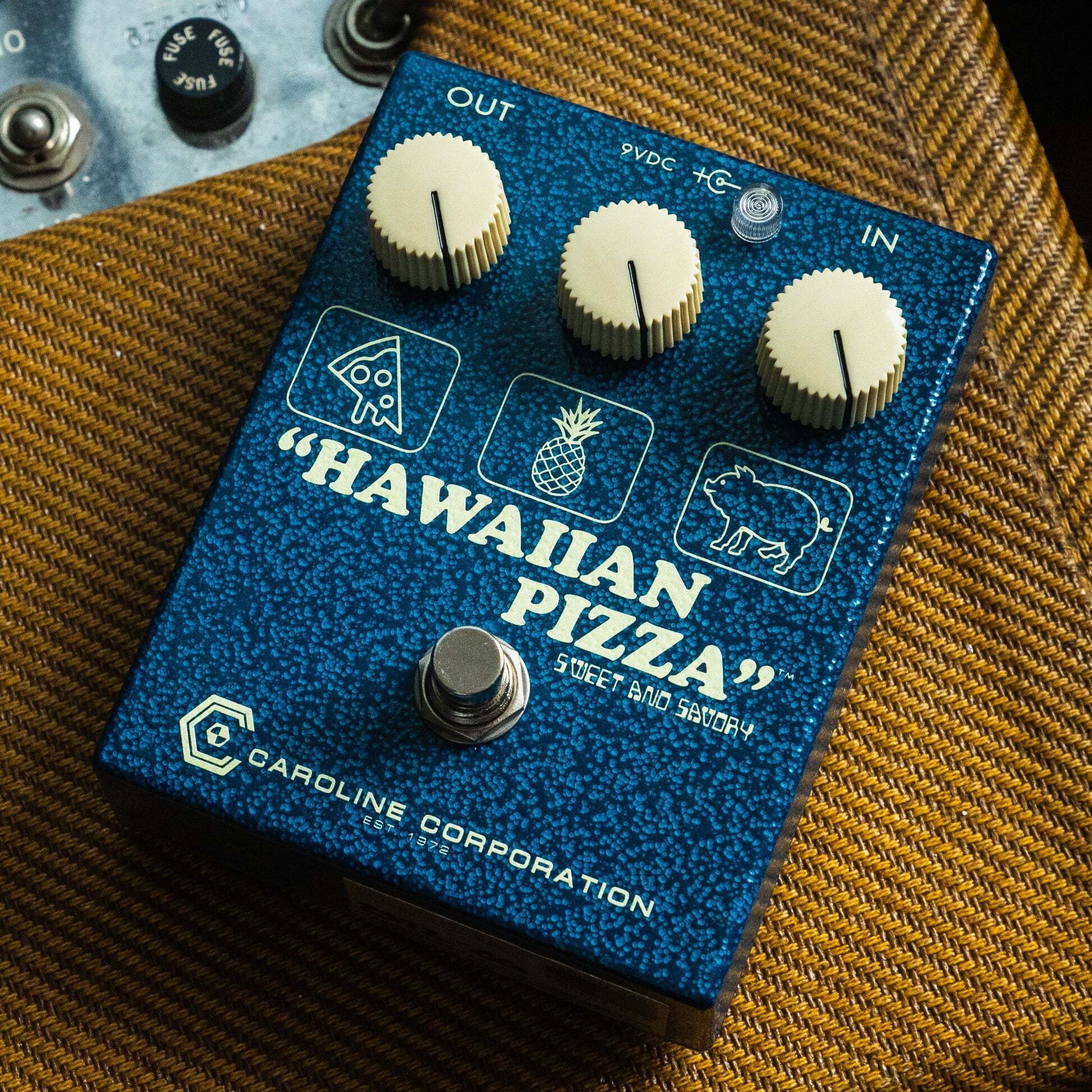Vends Caroline Hawaiian Pizza Ltd Edition