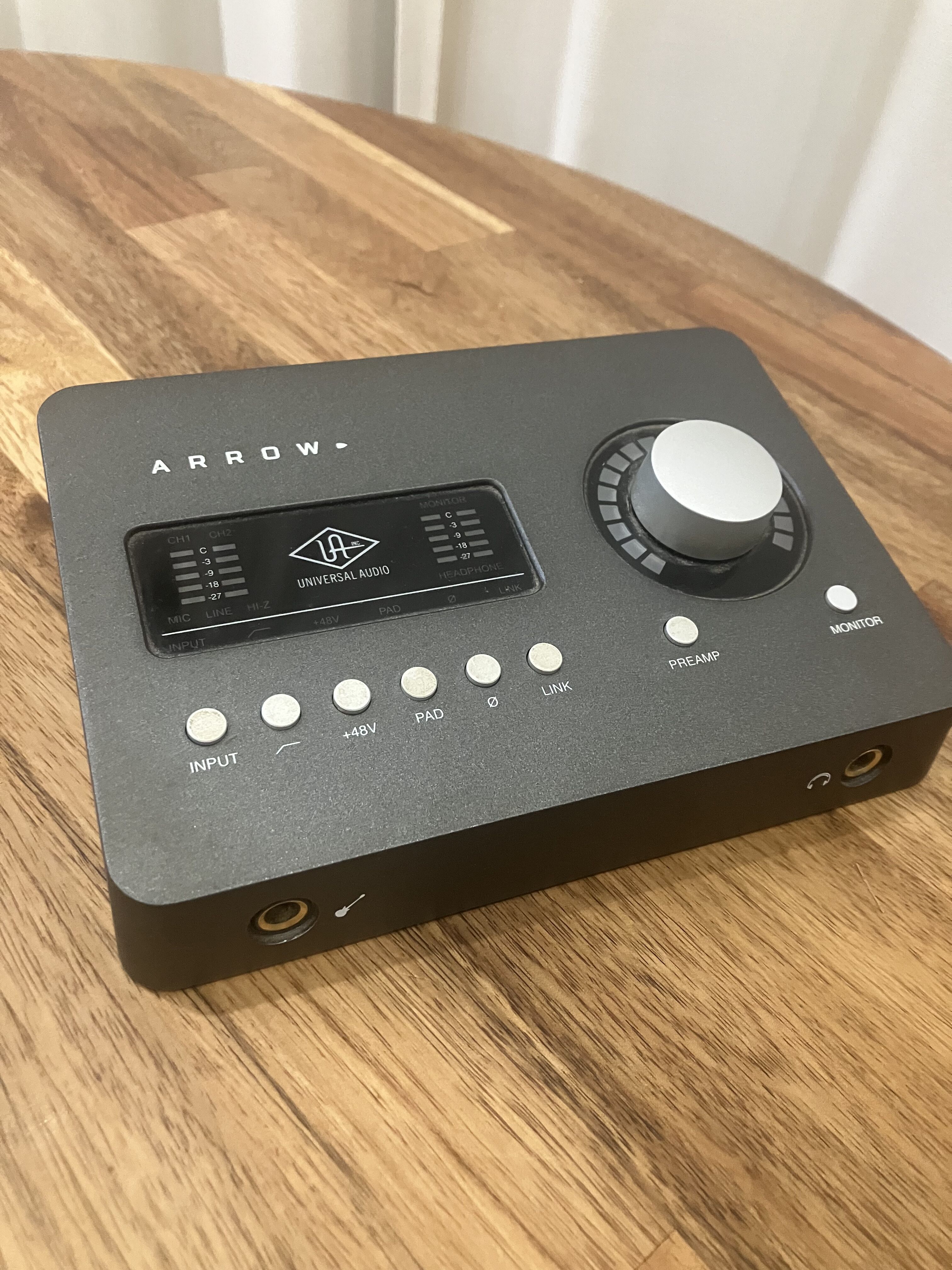 Vends Universal Audio Arrow 