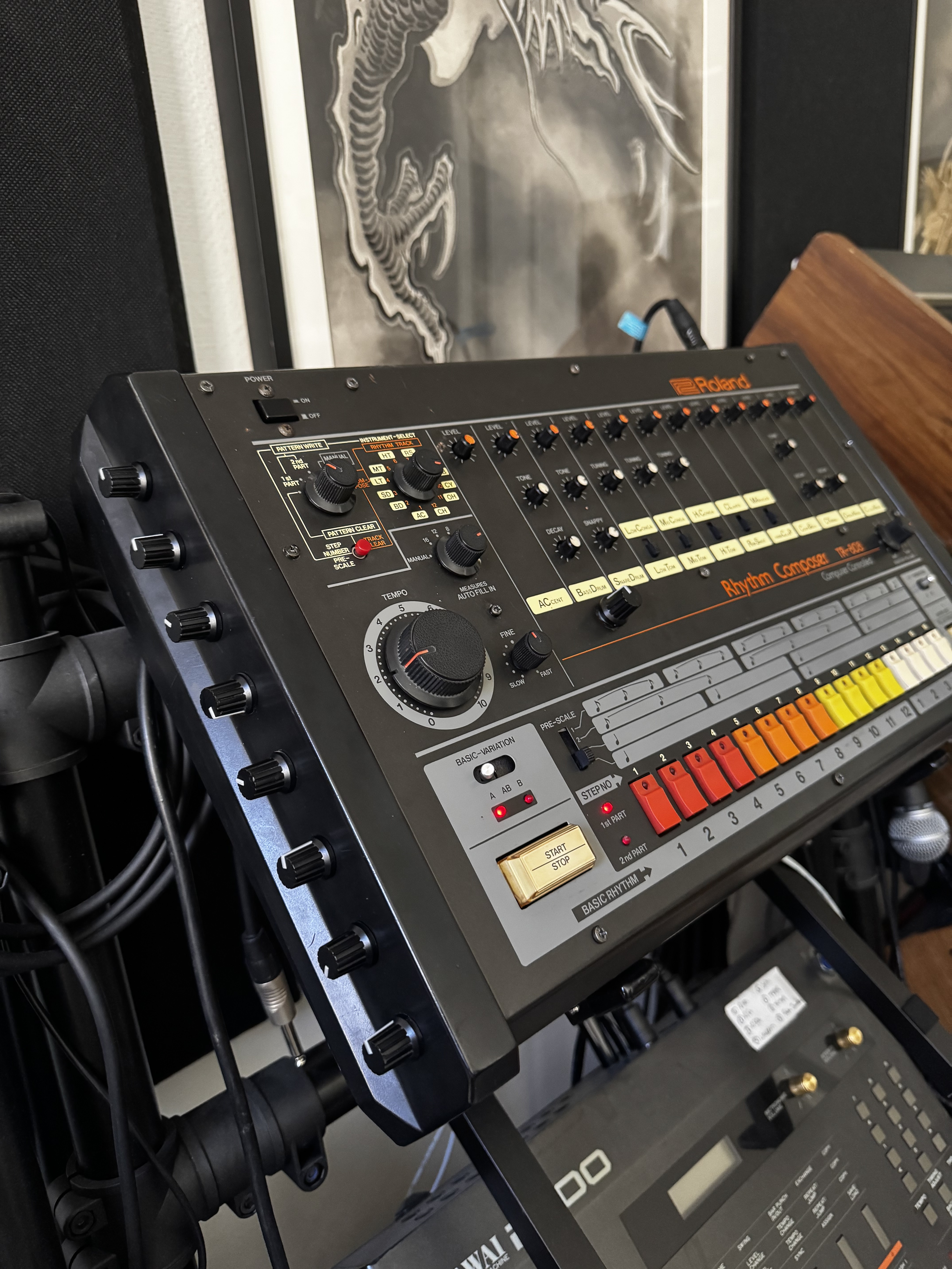 Vends TR808 avec Mod Analogue Solutions + MIDI