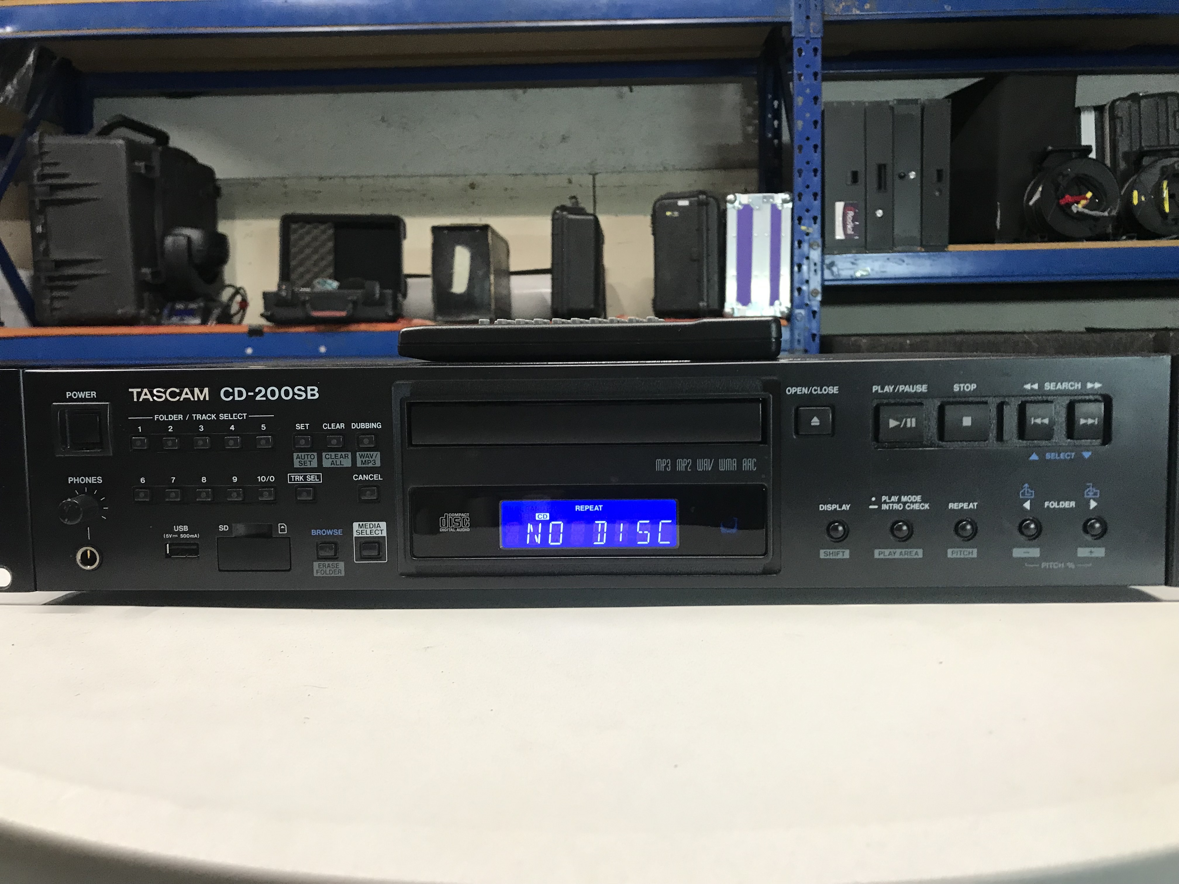 Vends TASCAM CD-200SB