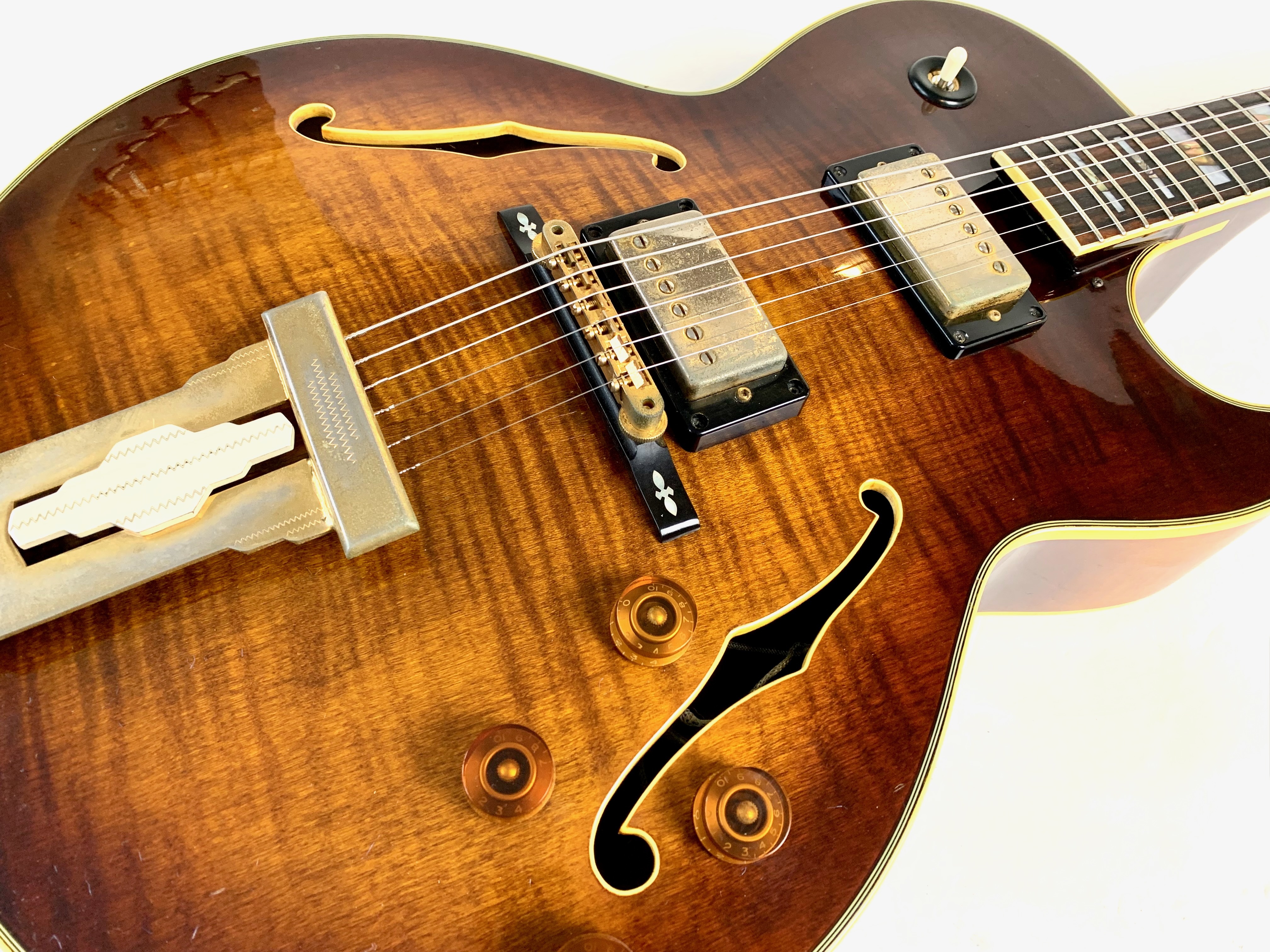 Ibanez 2355 (48693)