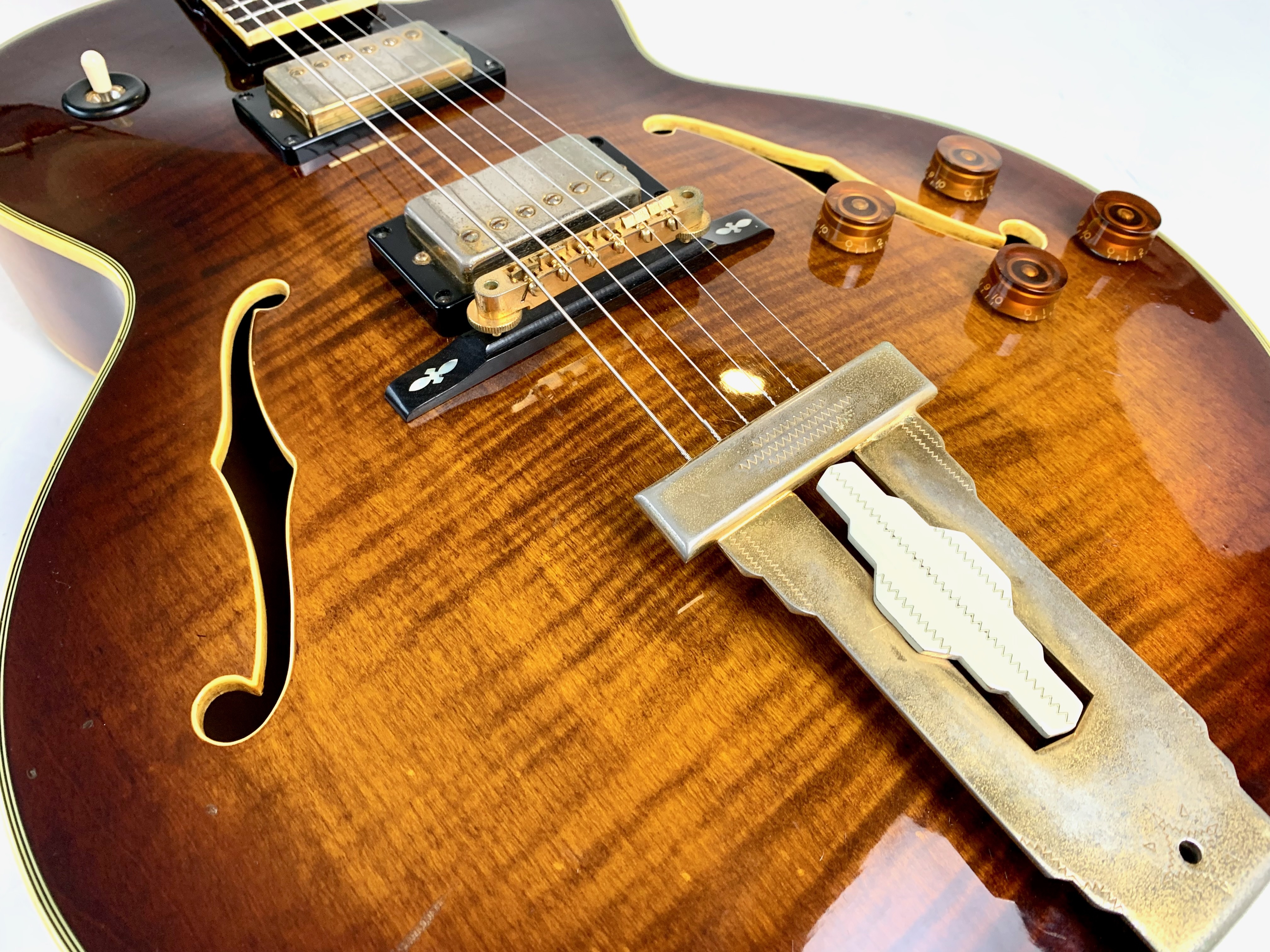 Ibanez 2355 (40440)