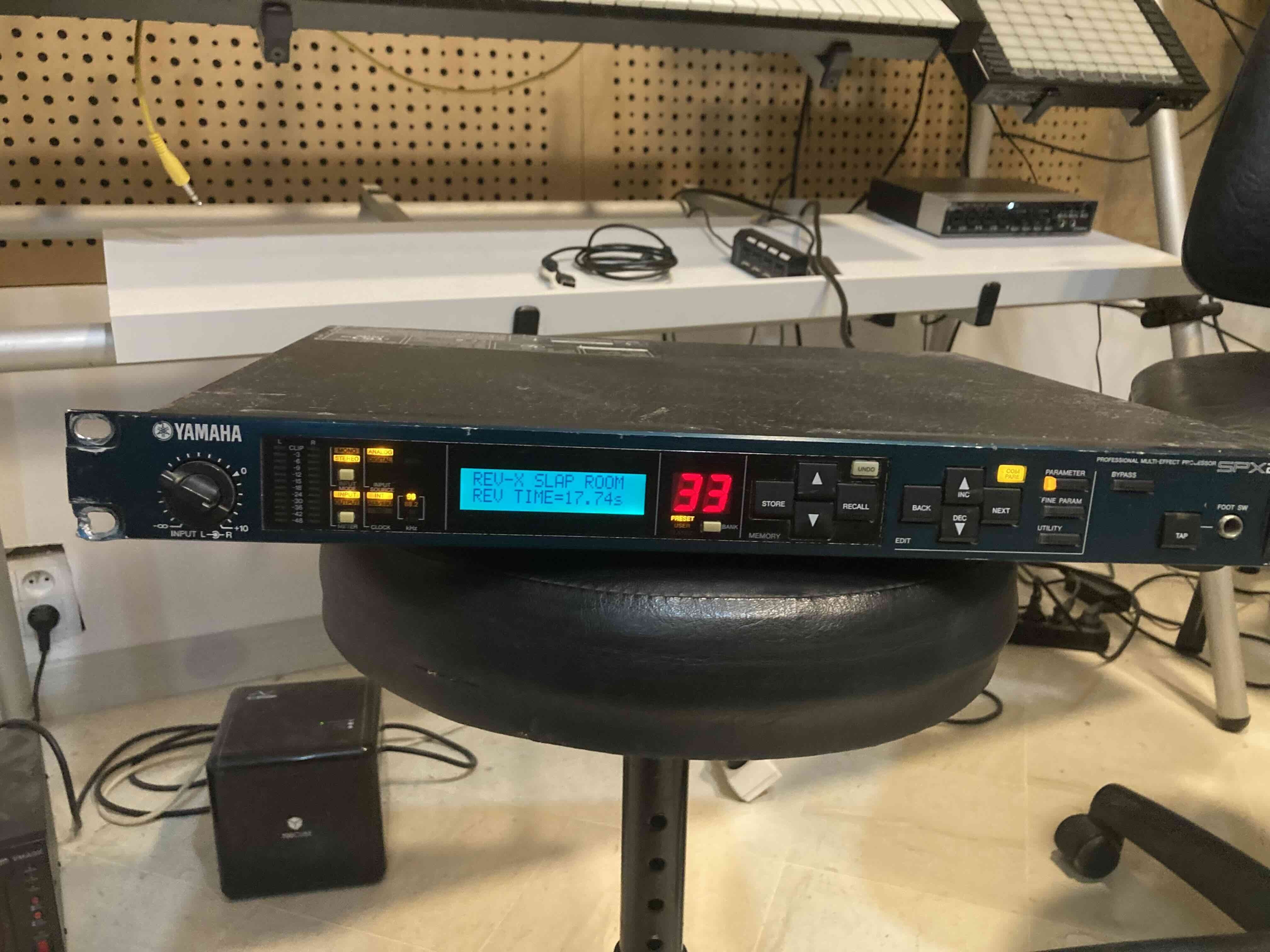 Yamaha SPX-2000 (4913)
