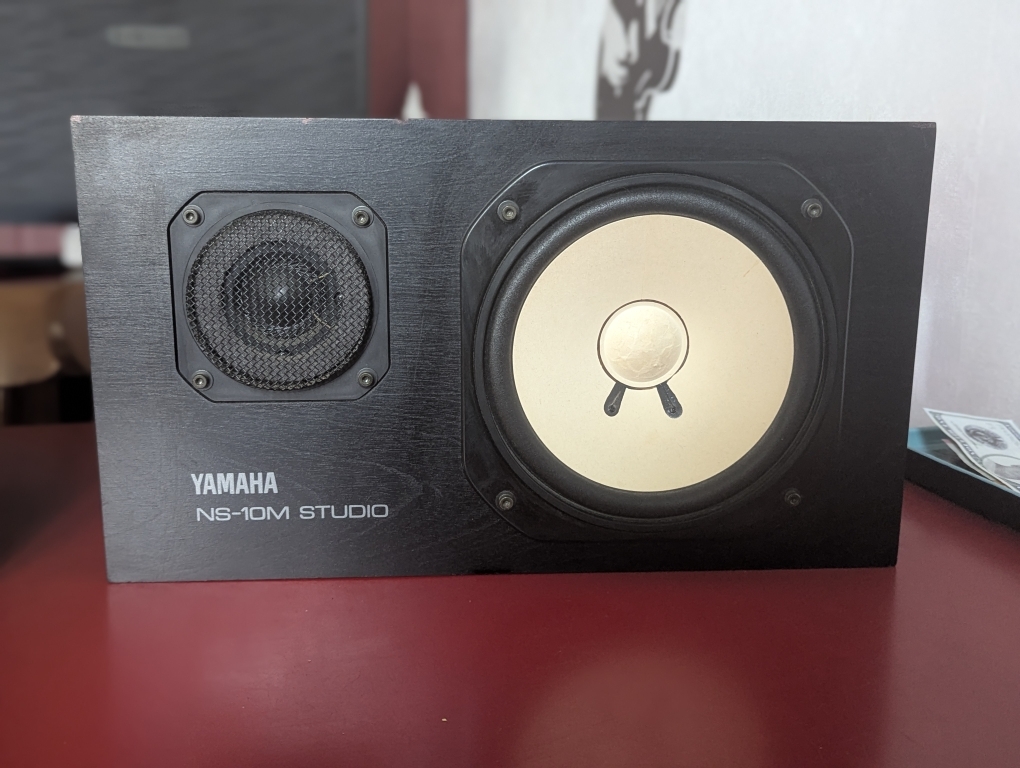 Paire de YAMAHA NS 10