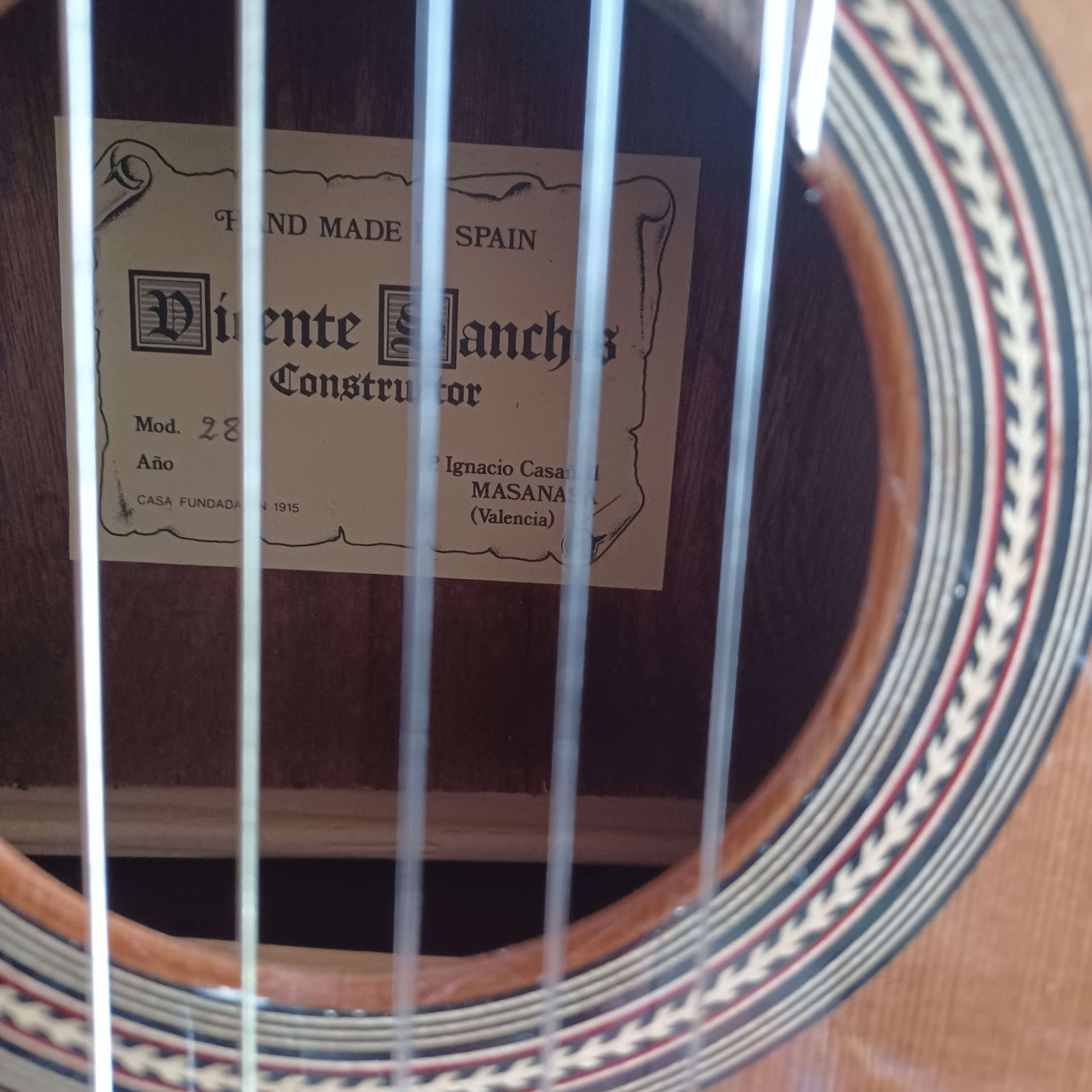 Vends guitare Vicentre Sanchis mod 28