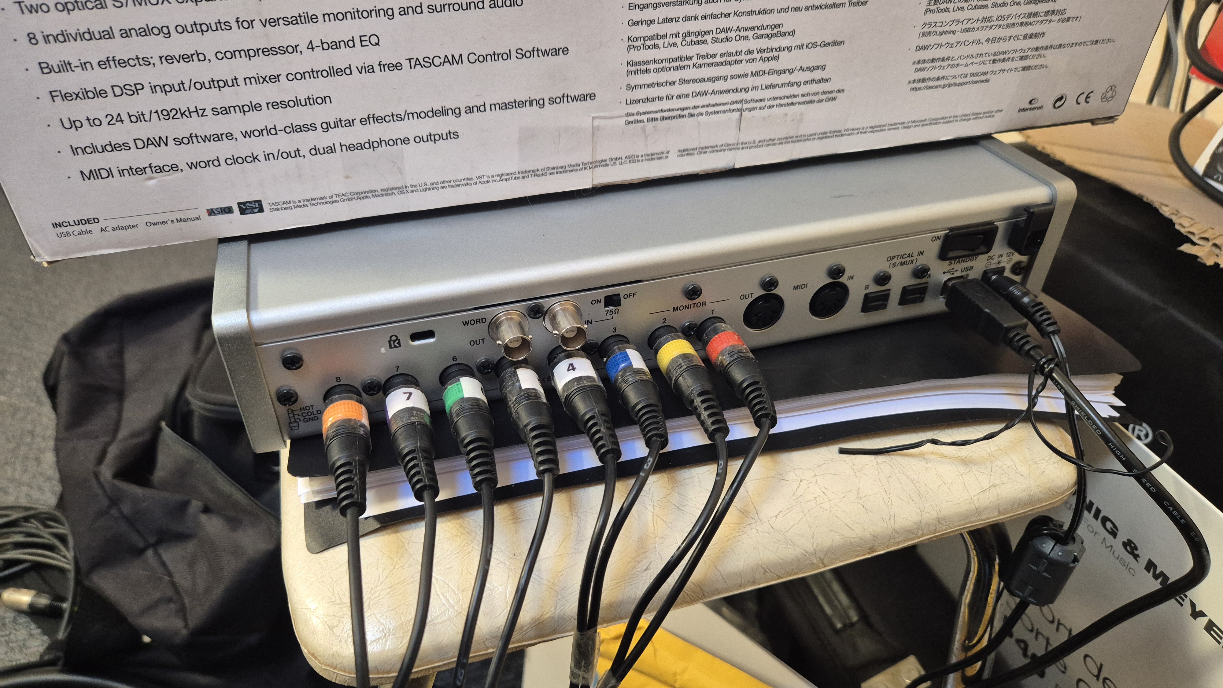 Tascam series 208i arrier
