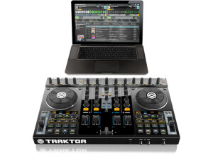 Native Instruments Traktor Kontrol S4 (96892)