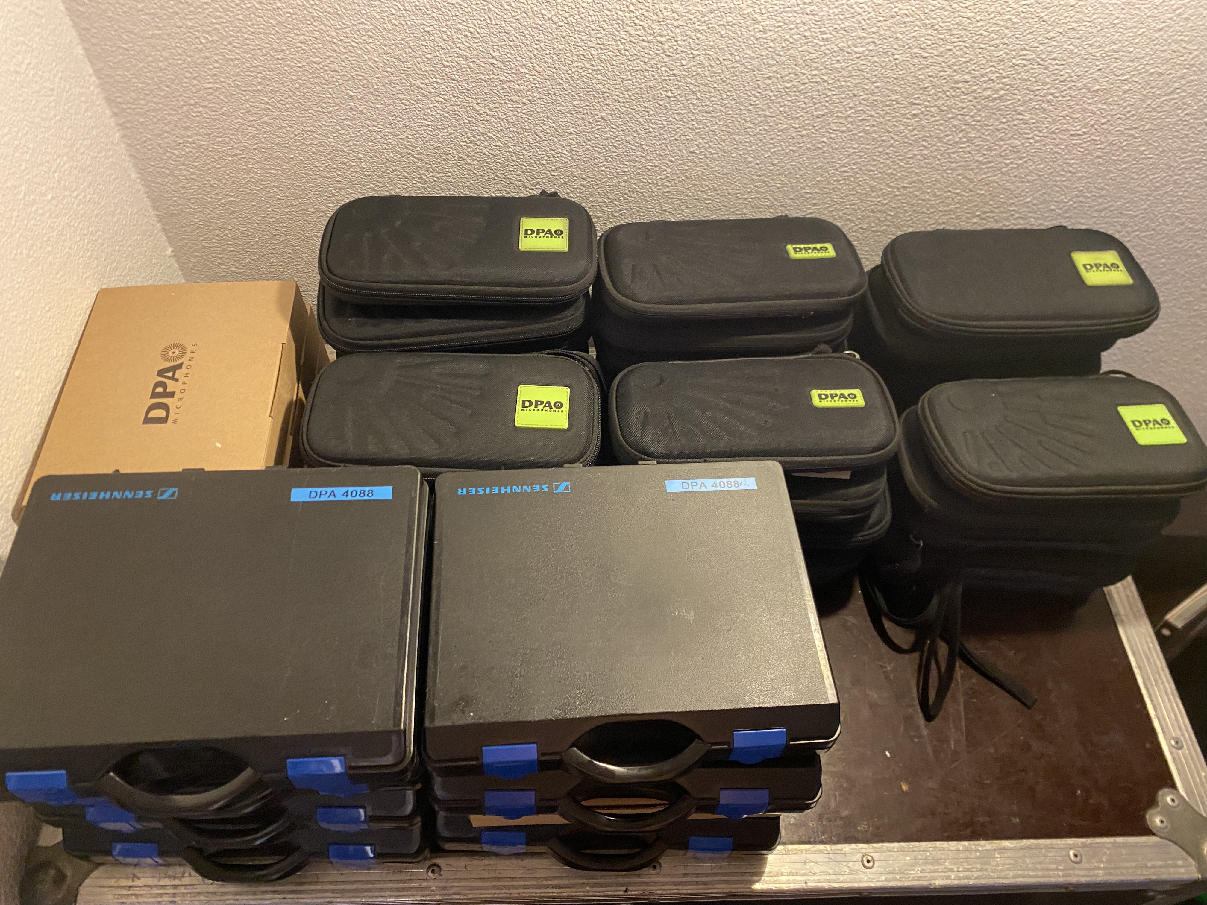 LOT 48 MICS HF