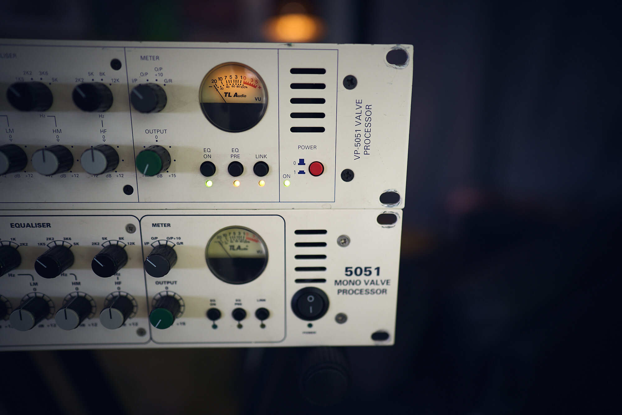 TL audio Ivory 23