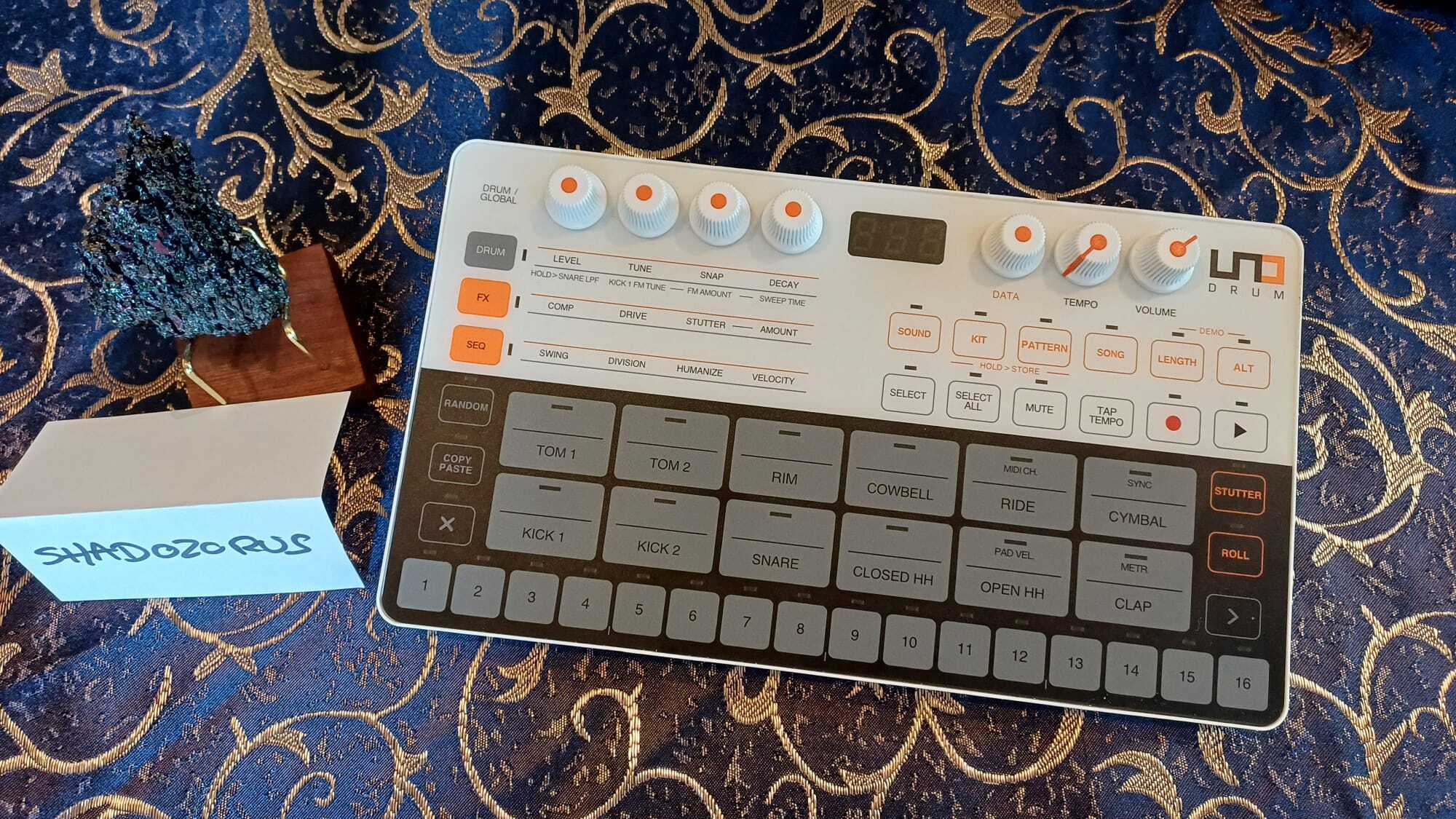 IK Multimedia UNO Drum