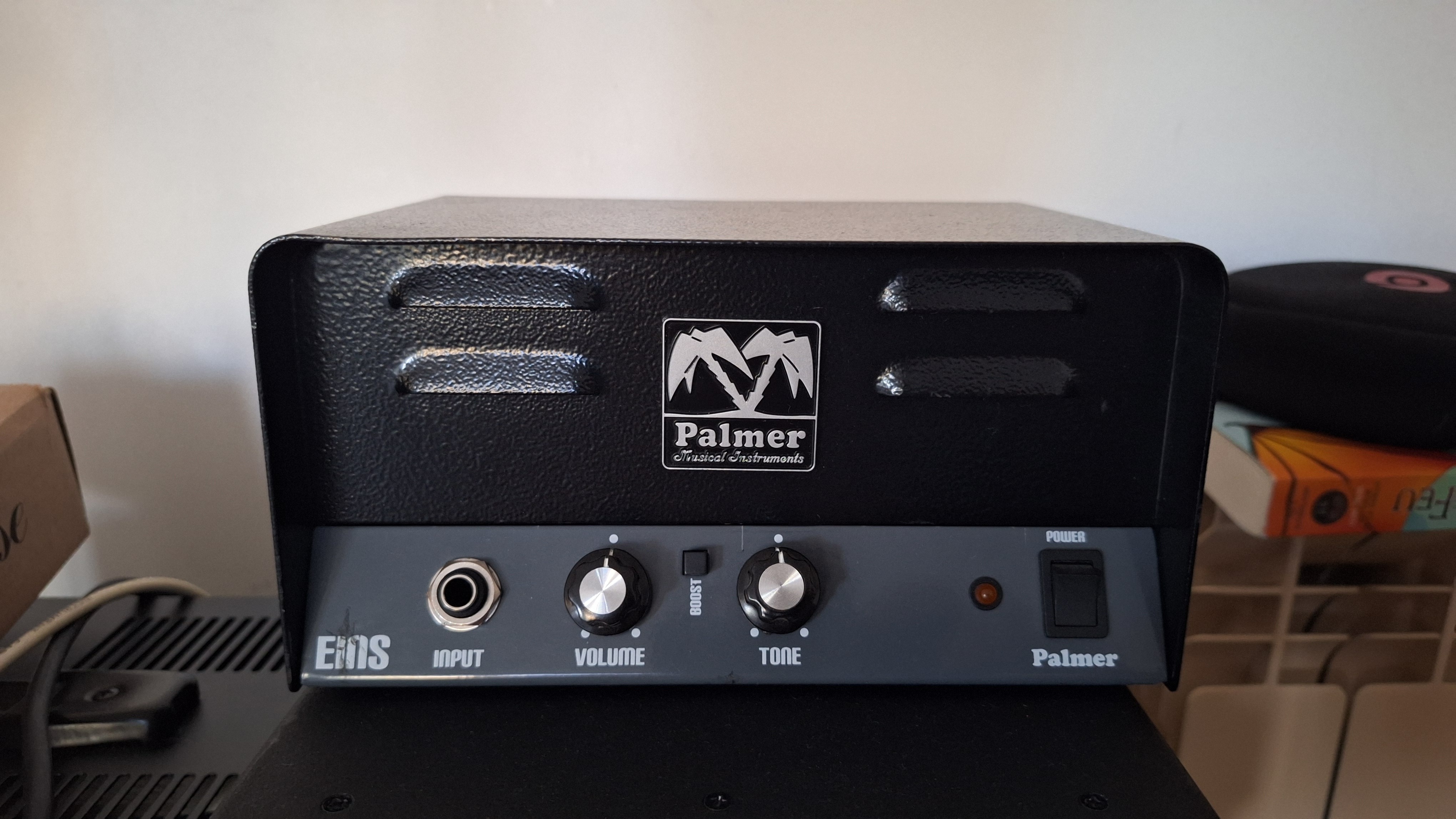 Vends mini tête d'ampli tout lampe Palmer Eins