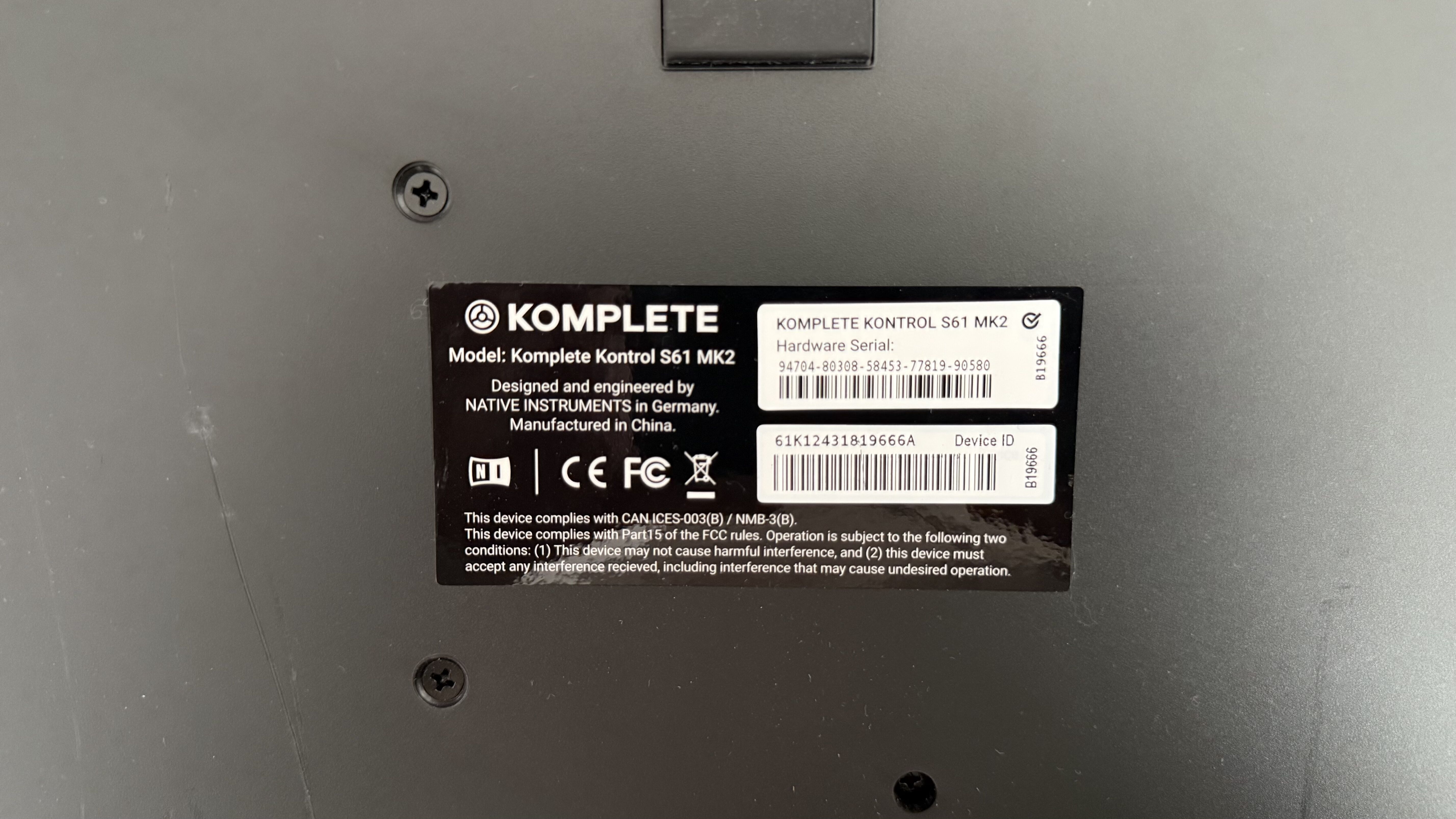 Native Instruments Komplete Kontrol S61 mk2 (18833)