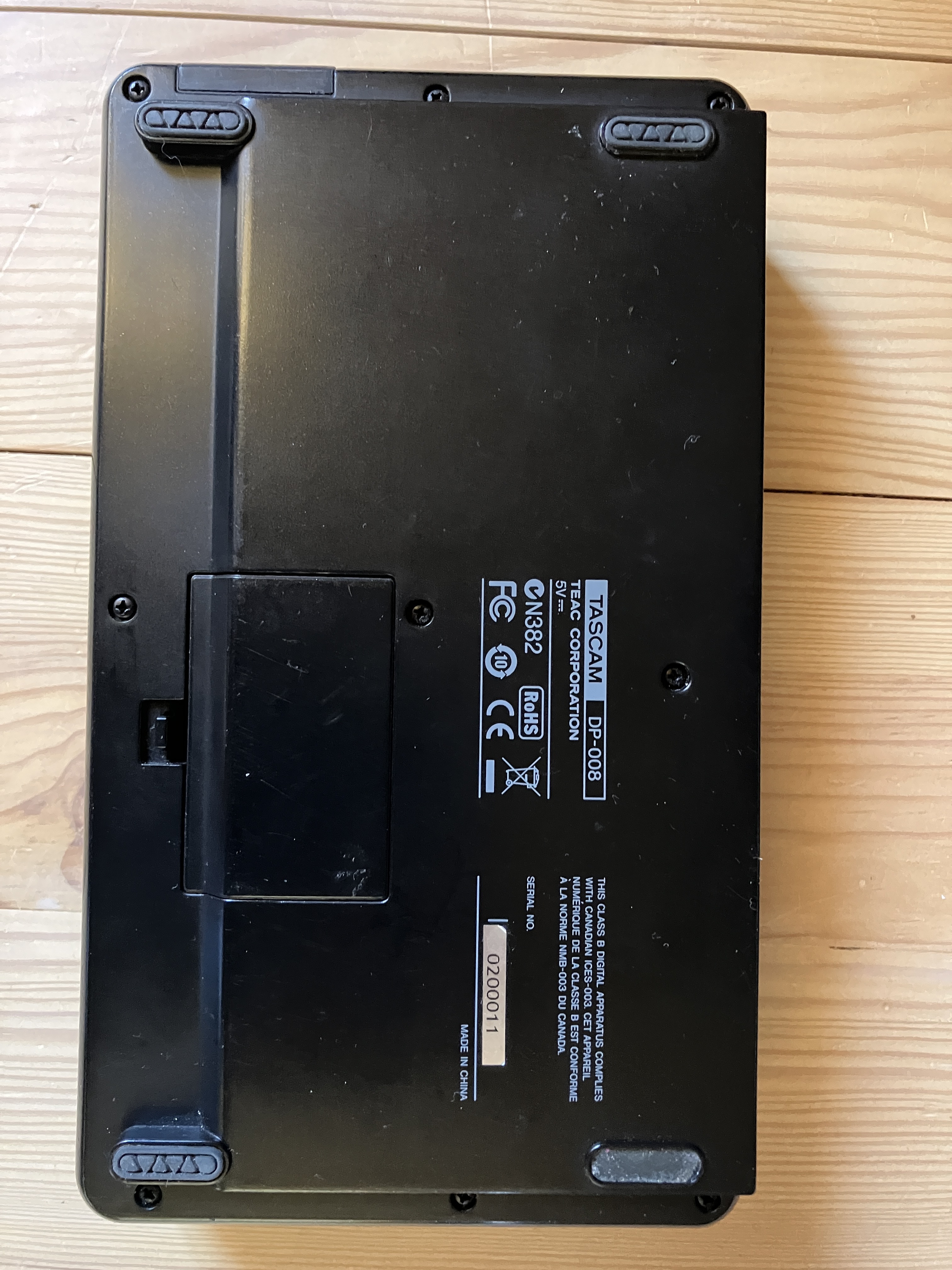 Tascam DP-008 (44922)