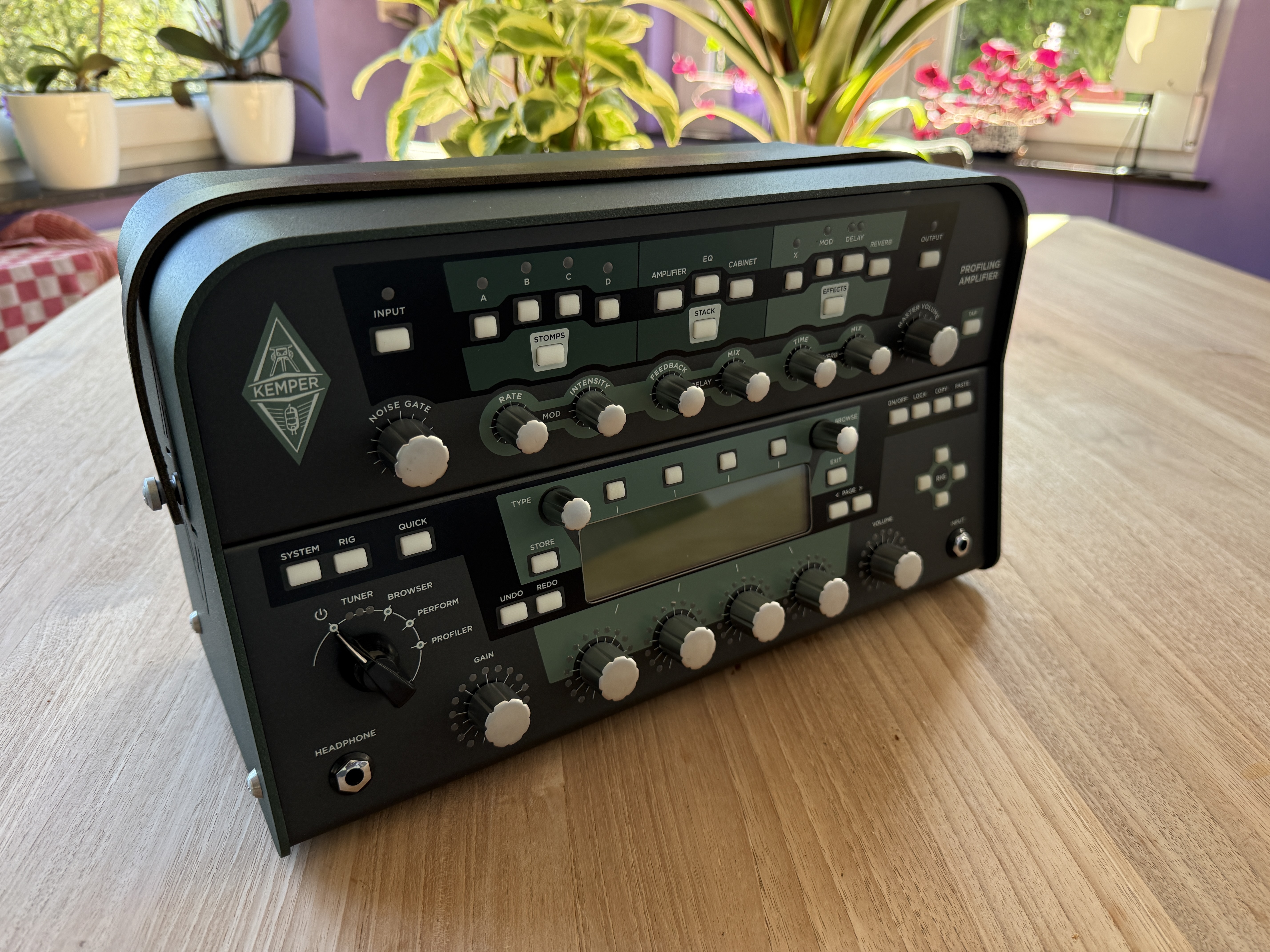 Vends Kemper Profiler Head en parfait état esthétique et fonctionnel
