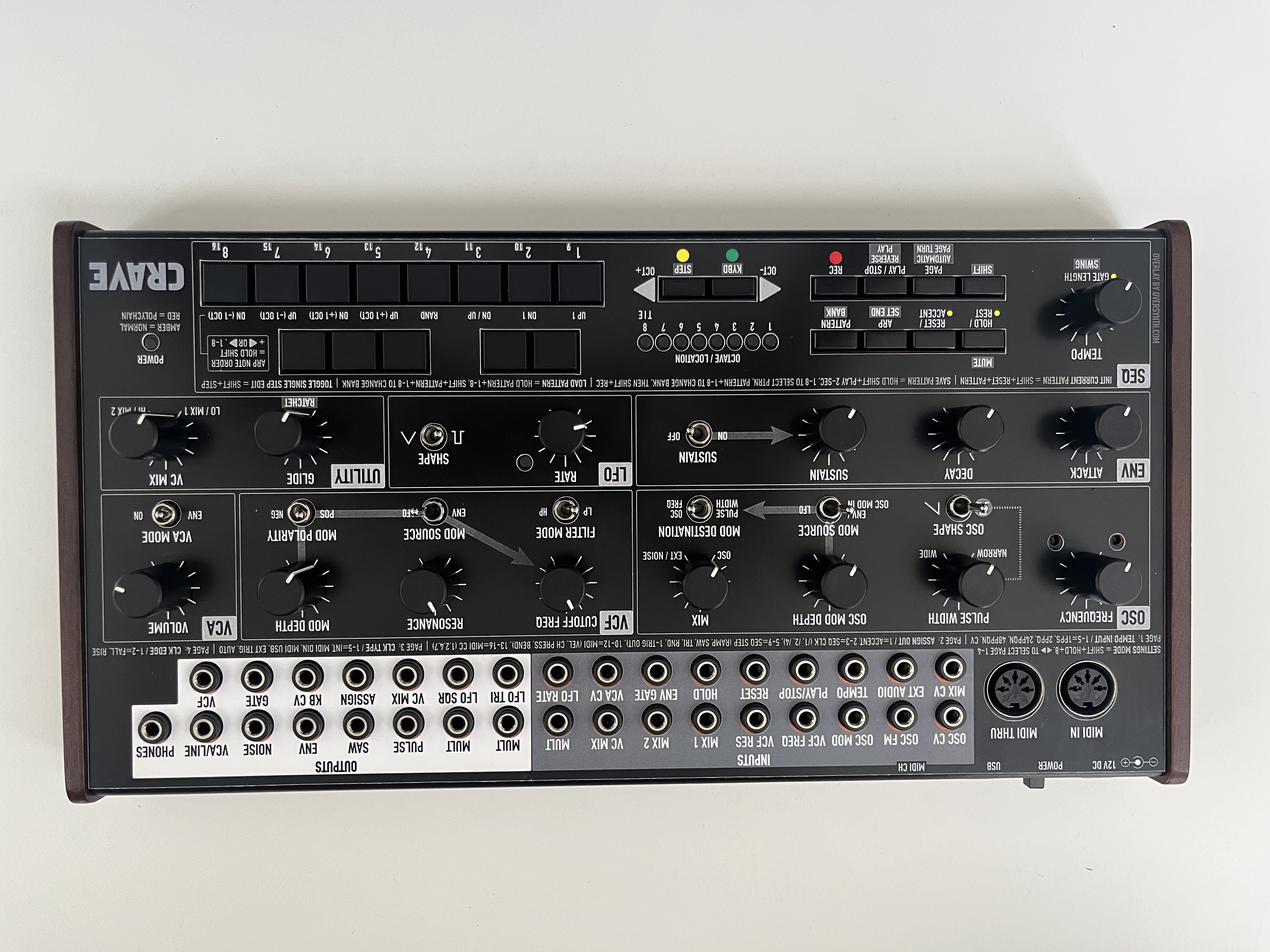 Vends Crave Behringer Noir Synthétiseur analogique semi-modulaire + Overlay Noir + Carton d'origine